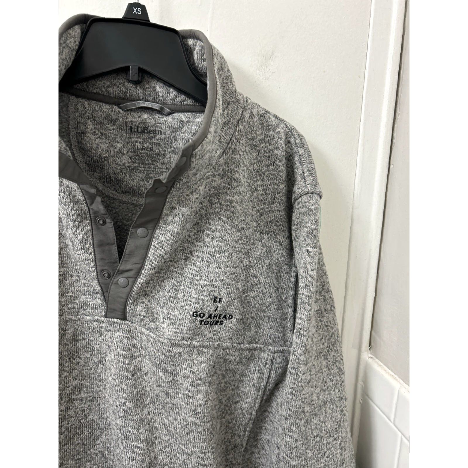 Vintage L.L. Bean Sweater Fleece Pullover Mens L Gray Mock Neck Solid Logo Embroidered 506449"} Size US L / EU 52-54 / 3 - 4 Thumbnail