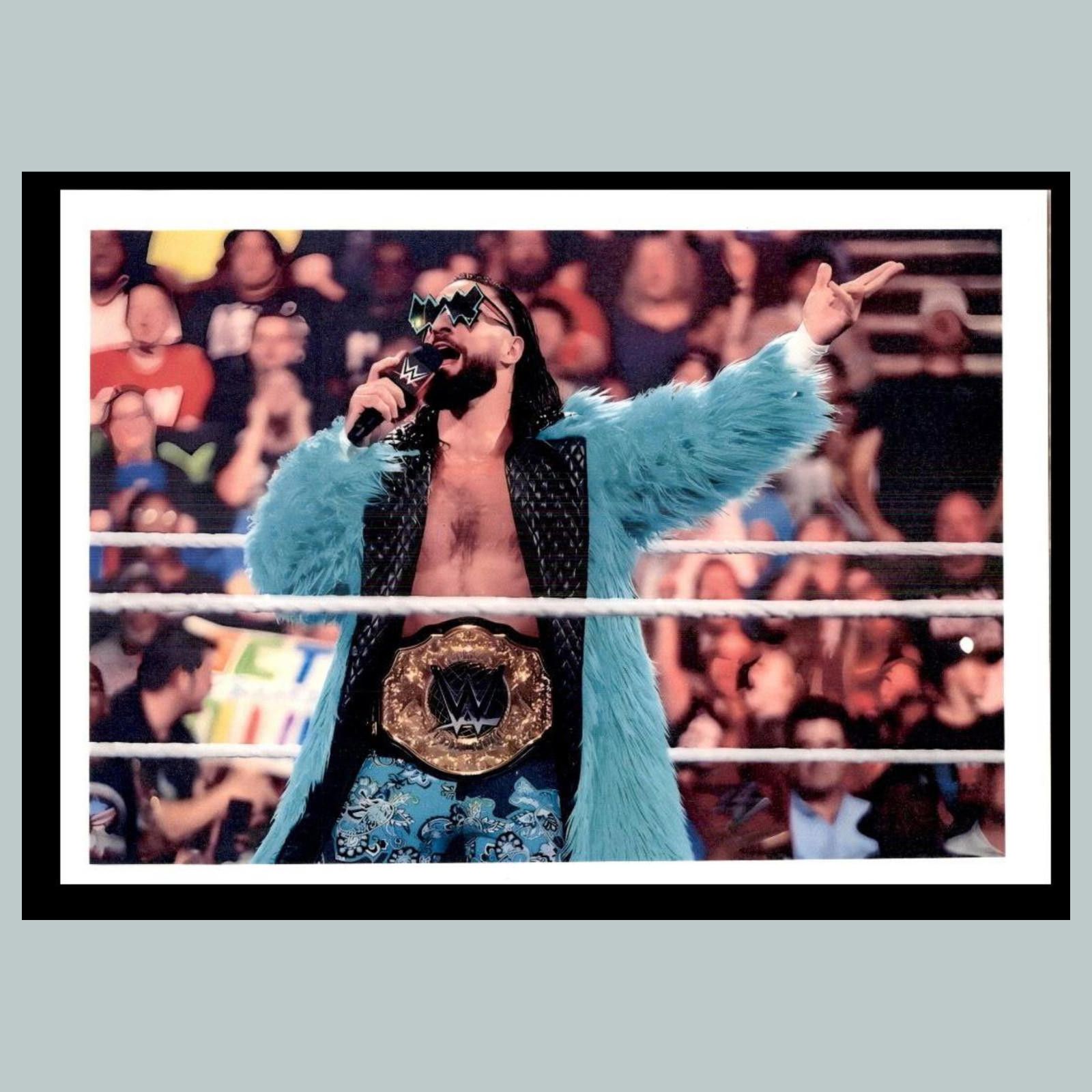 Other #0003 P 8X10 Seth Rollins Green Outfit Glossy Photo Size ONE SIZE - 1 Thumbnail