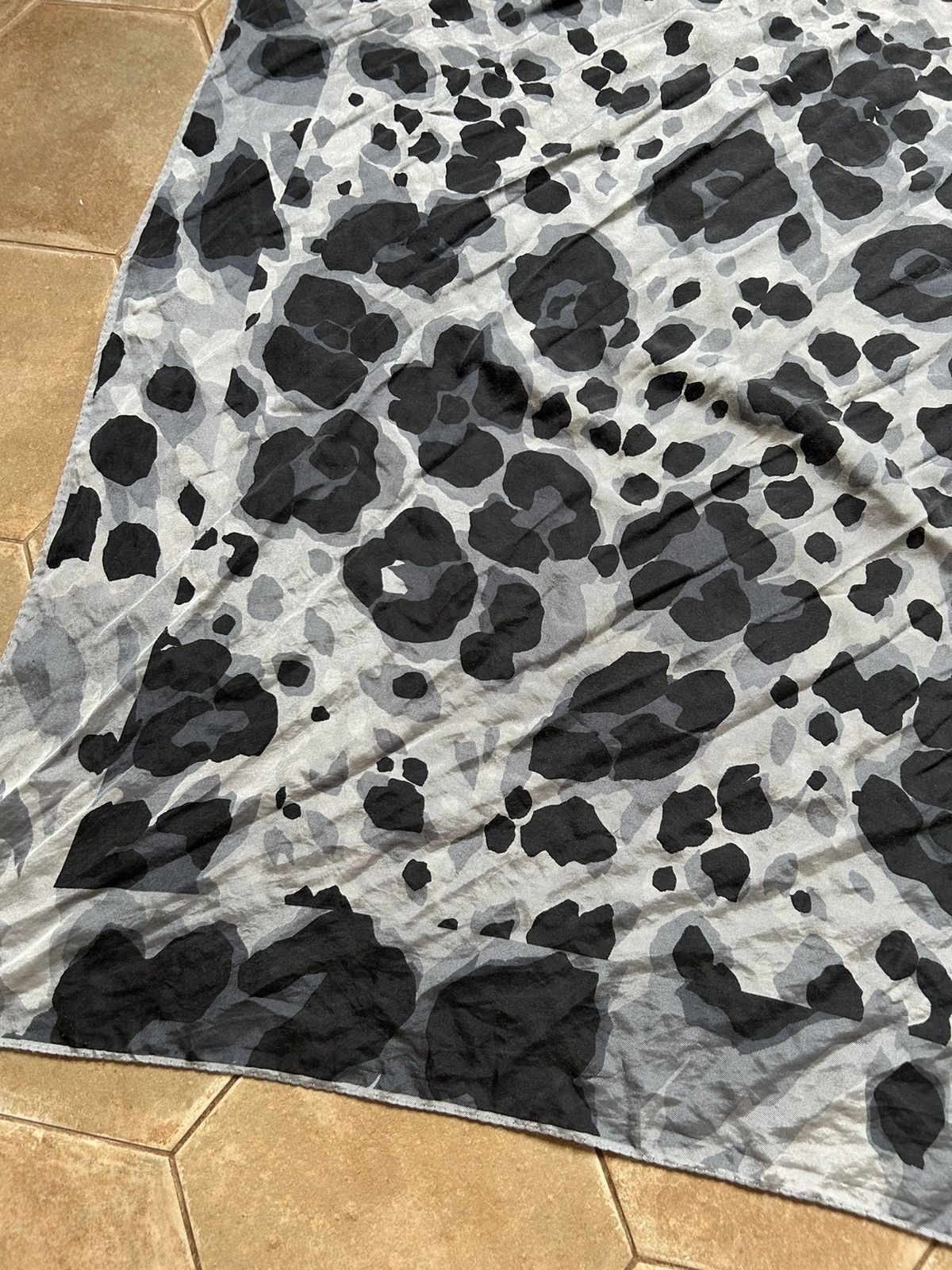 Valentino Valentino Scarf Silk Head Scarves Size ONE SIZE - 3 Thumbnail