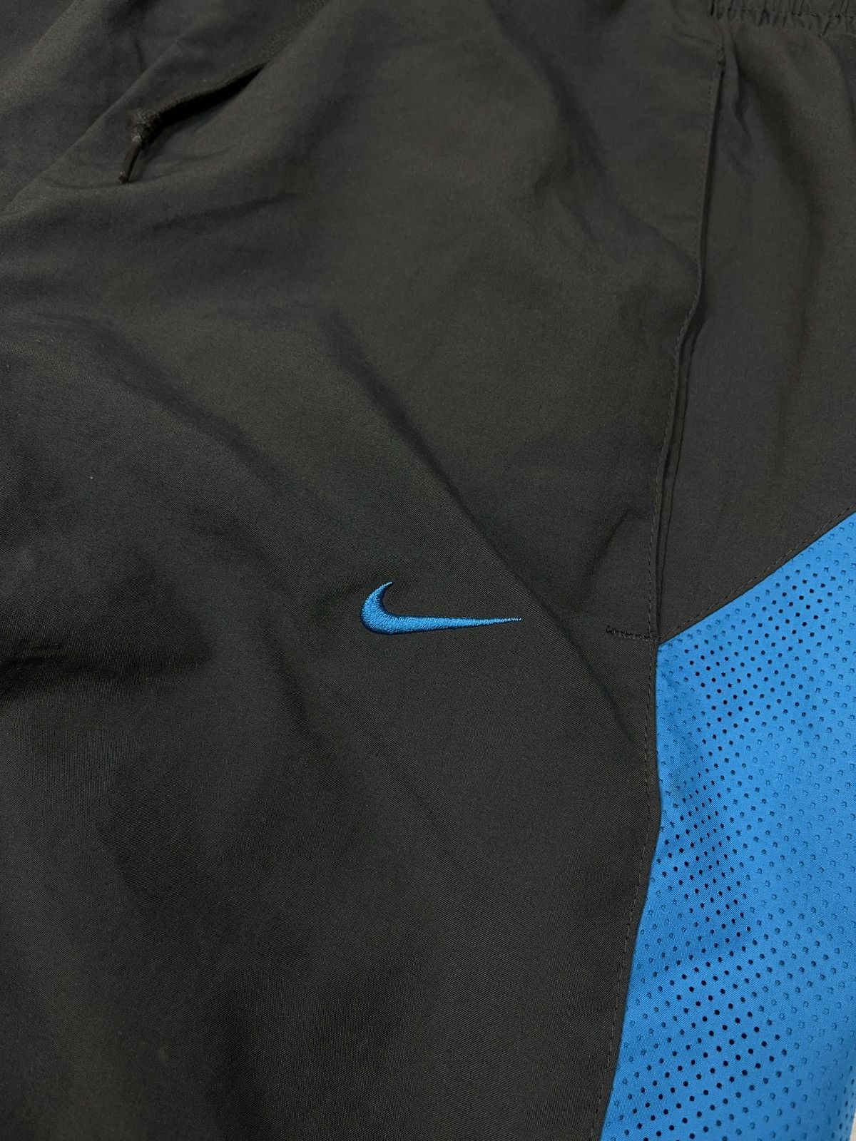 Nike × Nike ACG × Vintage Vintage Nike Nylon Sweatpants Grey Drill Y2K Tech ACG Size M Size US 32 / EU 48 - 6 Thumbnail