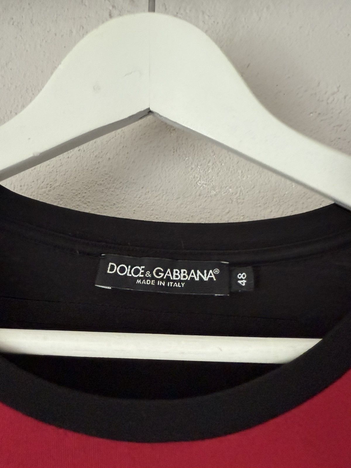 Dolce & Gabbana Photoprint T-Shirt in Red and Black Size US M / EU 48-50 / 2 - 4 Thumbnail