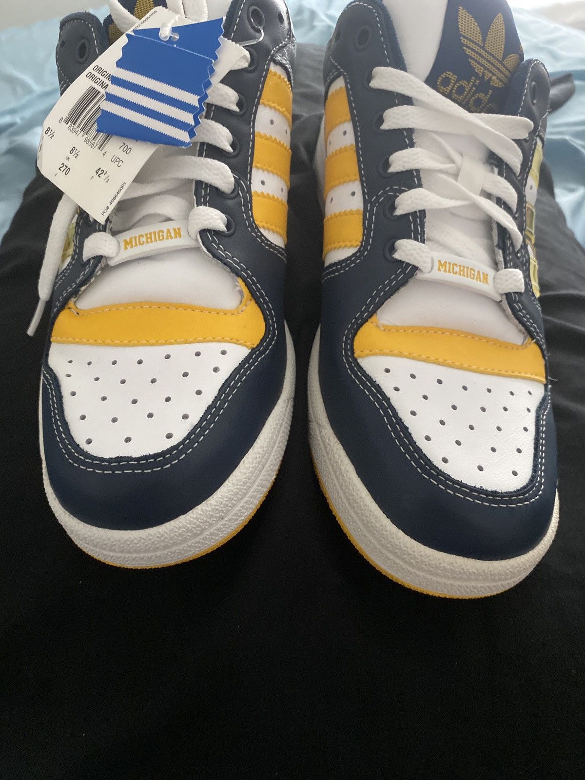 Adidas Brand new Vintage Y2k Michigan wolverines adidas Size US 9 / EU 42 - 3 Thumbnail