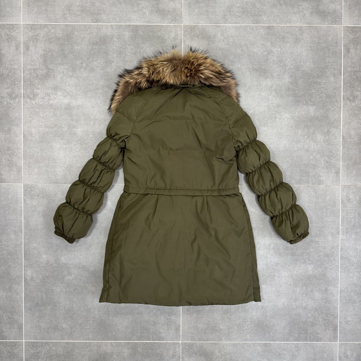 Moschino Moschino Cheap and Chic Women Fur Coat Jacket Size 34 / US 4 Size XS / US 0-2 / IT 36-38 - 21 Thumbnail