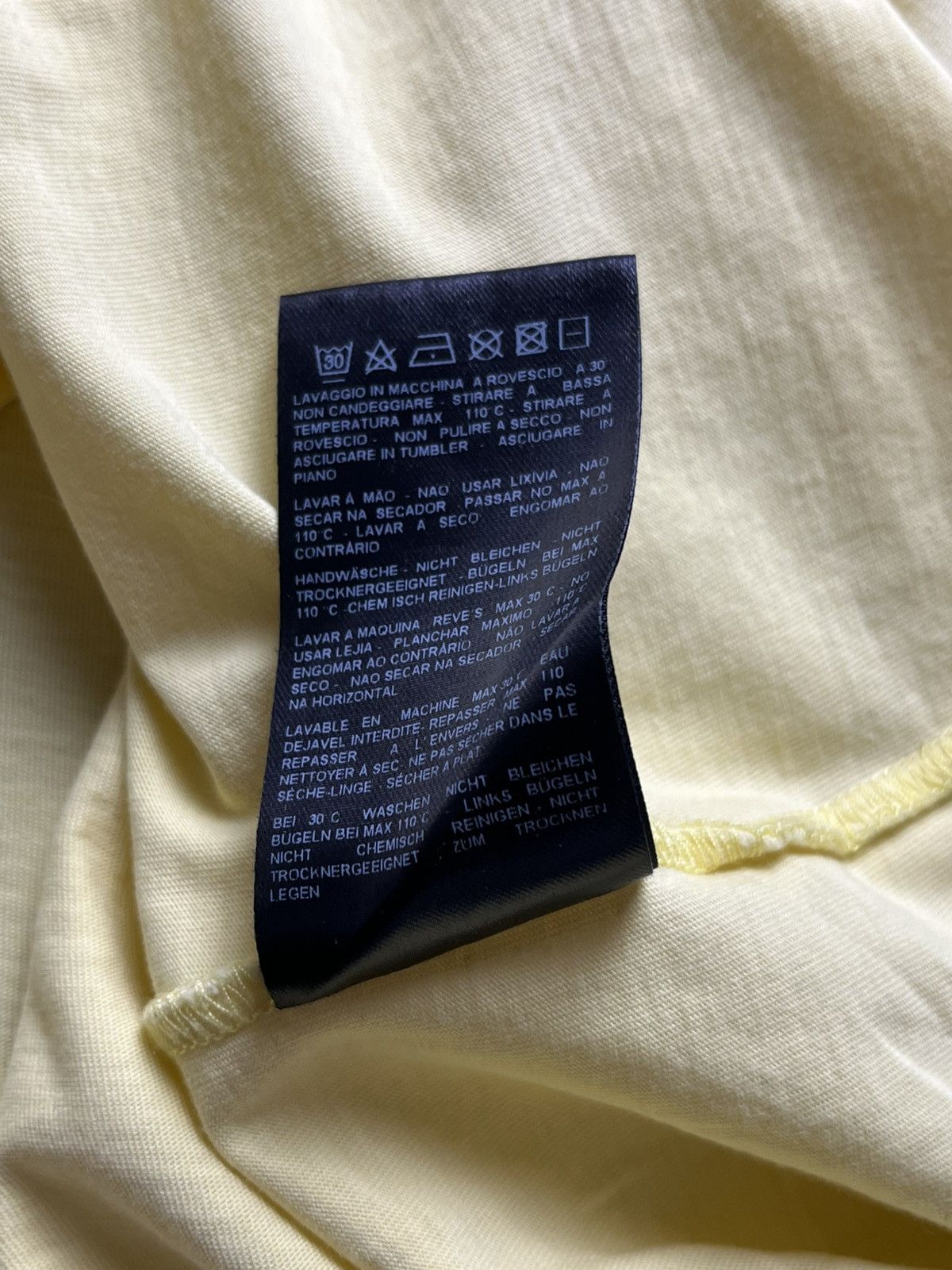 Raf Simons Raf simons - AW/18 “drugs” tee Size US M / EU 48-50 / 2 - 9 Thumbnail