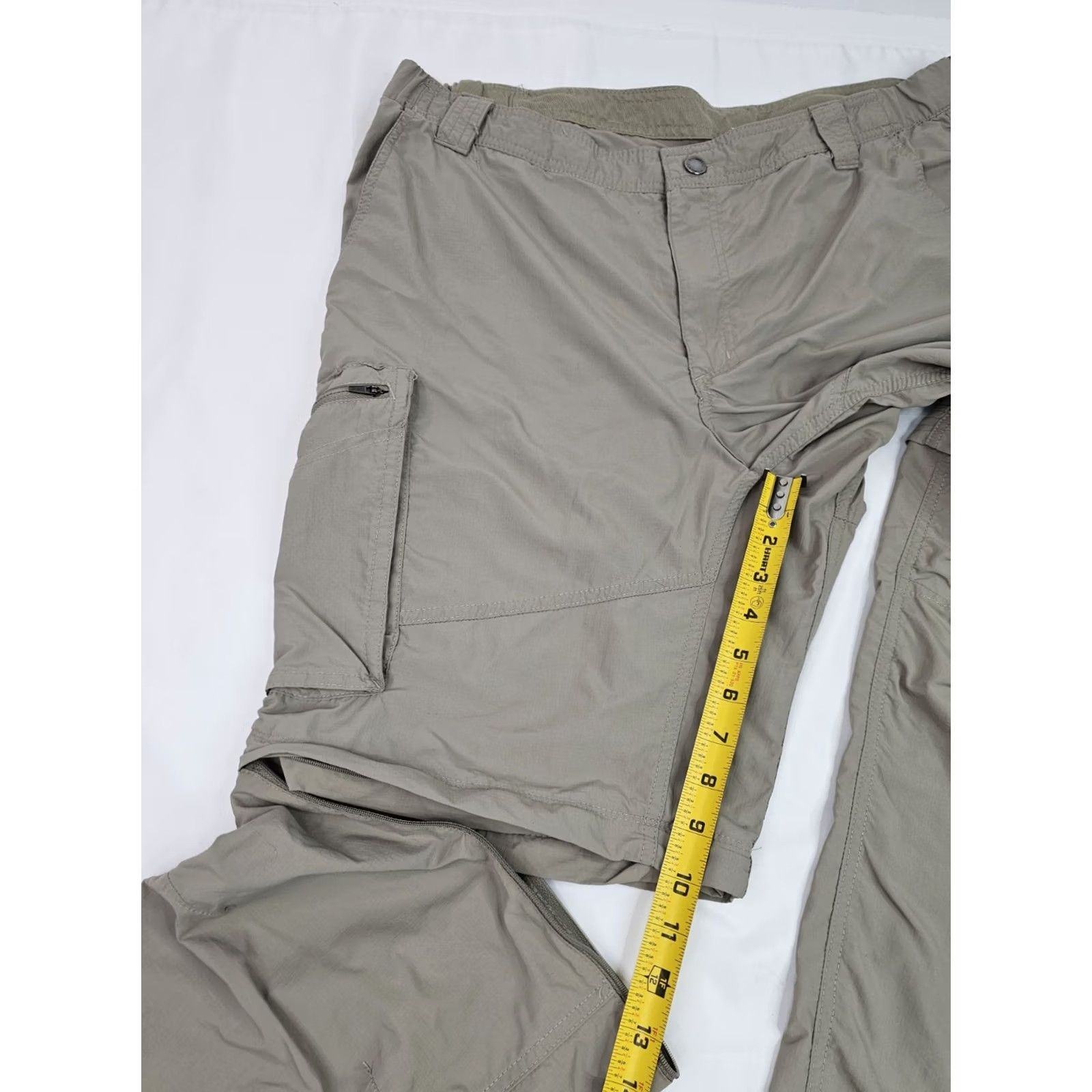 Vintage Columbia Lightweight Cargo Convertible Pants Shorts Men 38x29 Regular Beige UV Protection Pockets Zip Pocket Hiking Outdoor 90s? Size US 38 / EU 54 - 6 Thumbnail