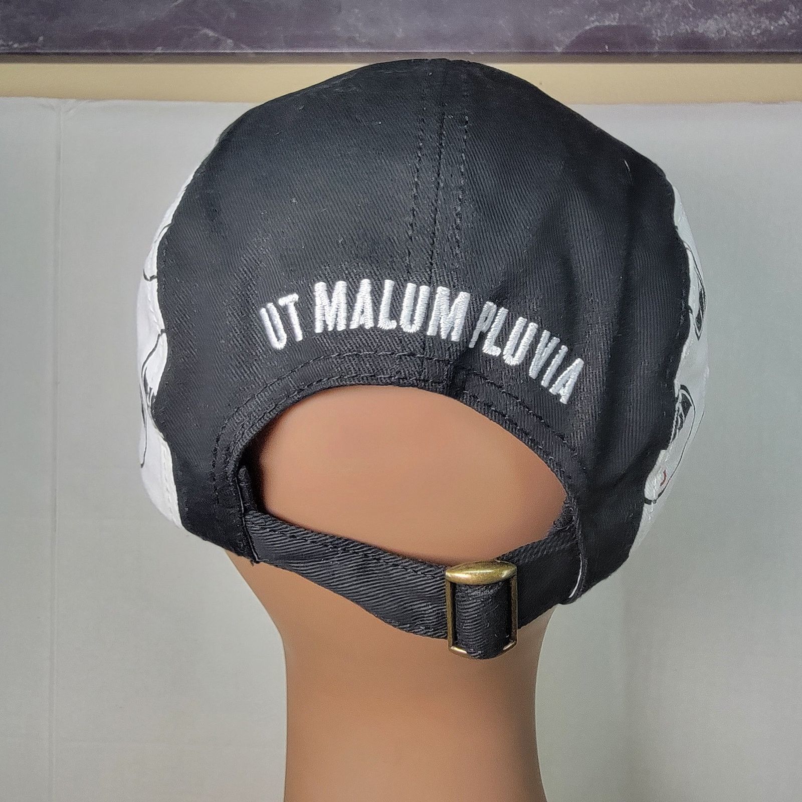 Other The Umbrella Academy Adjustable Ball Cap - OSFM NWOT Size ONE SIZE - 4 Thumbnail