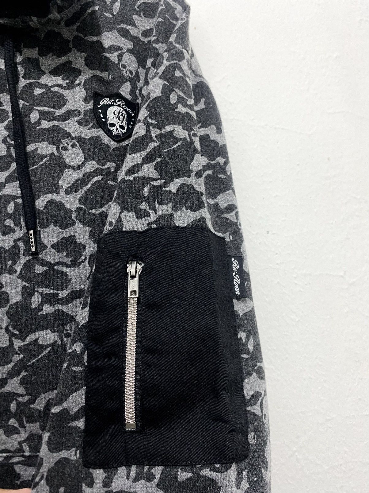 Roen Roen Hoodie Zipper Camo Skull Japanese Brand Size US XL / EU 56 / 4 - 6 Thumbnail