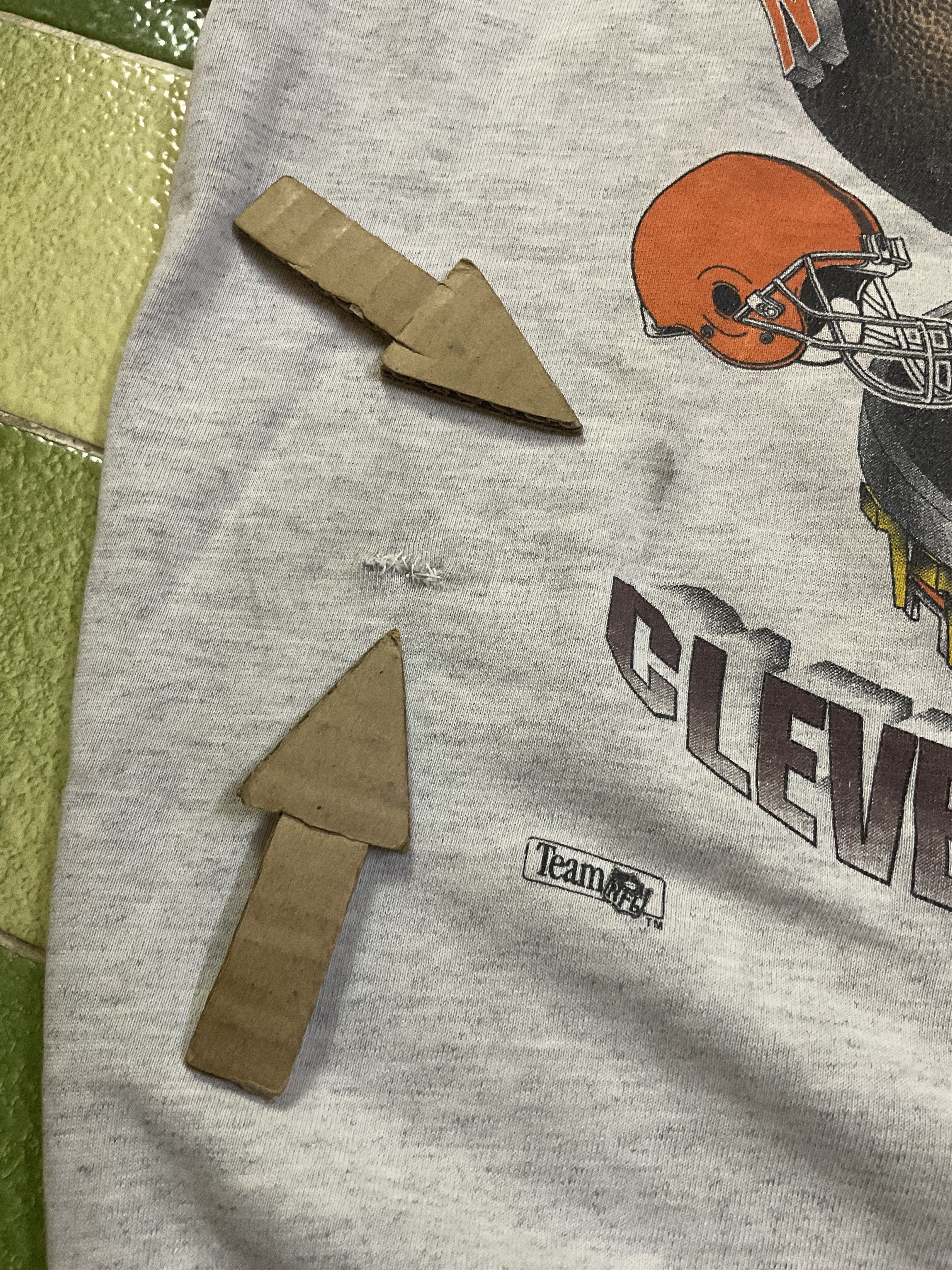 NFL Vtg 1994 Browns Sweatshirt FREE 1999 Browns Mcd Bandana Size US L / EU 52-54 / 3 - 5 Thumbnail