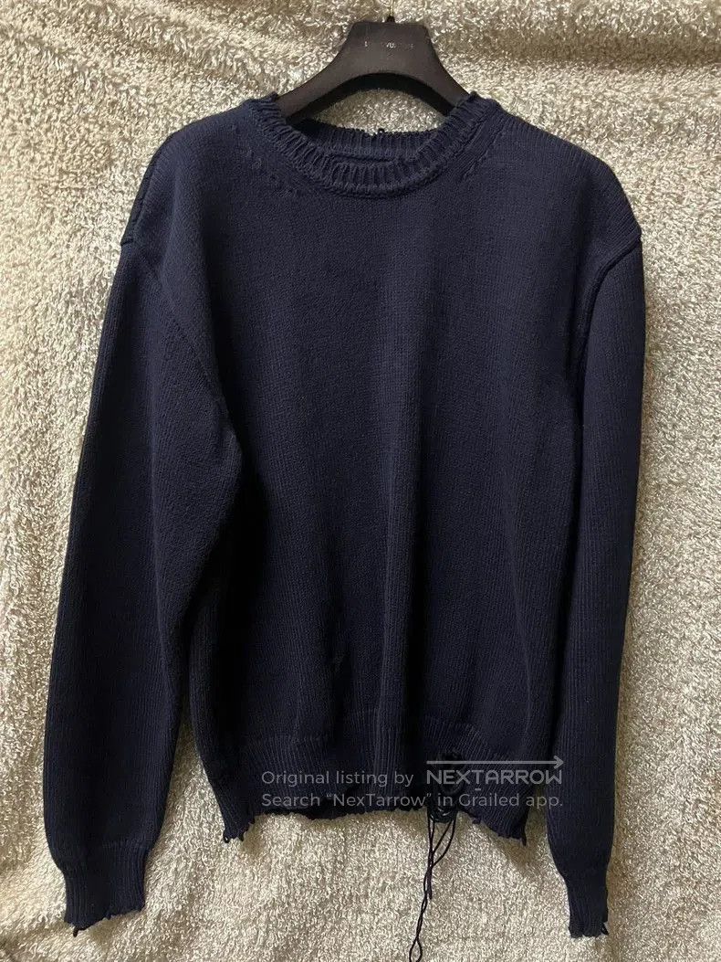 Maison Margiela Maison Margiela Men's Destroyed Crewneck Sweatshirt. Size US M / EU 48-50 / 2 - 1 Thumbnail