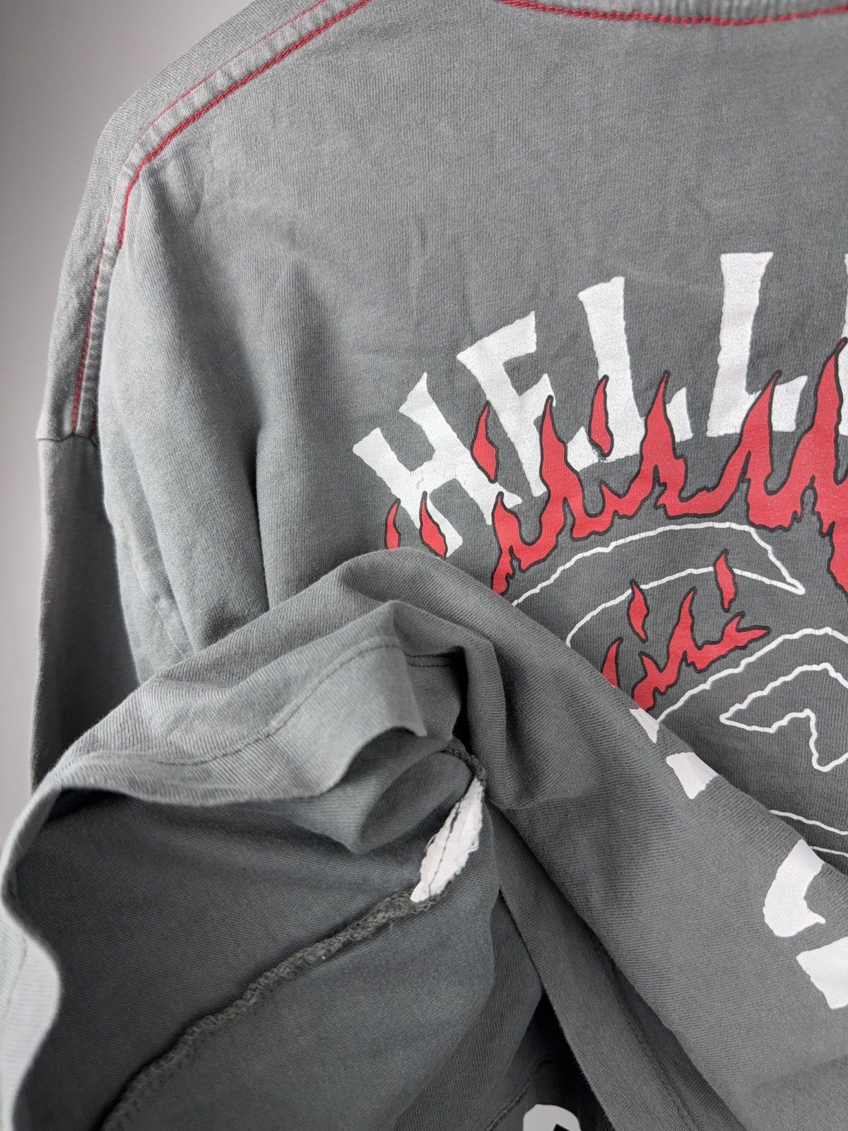 Quiksilver Quiksilver x Stranger Things Hellfire Surf Club Cropped long Size XS / US 0-2 / IT 36-38 - 13 Thumbnail