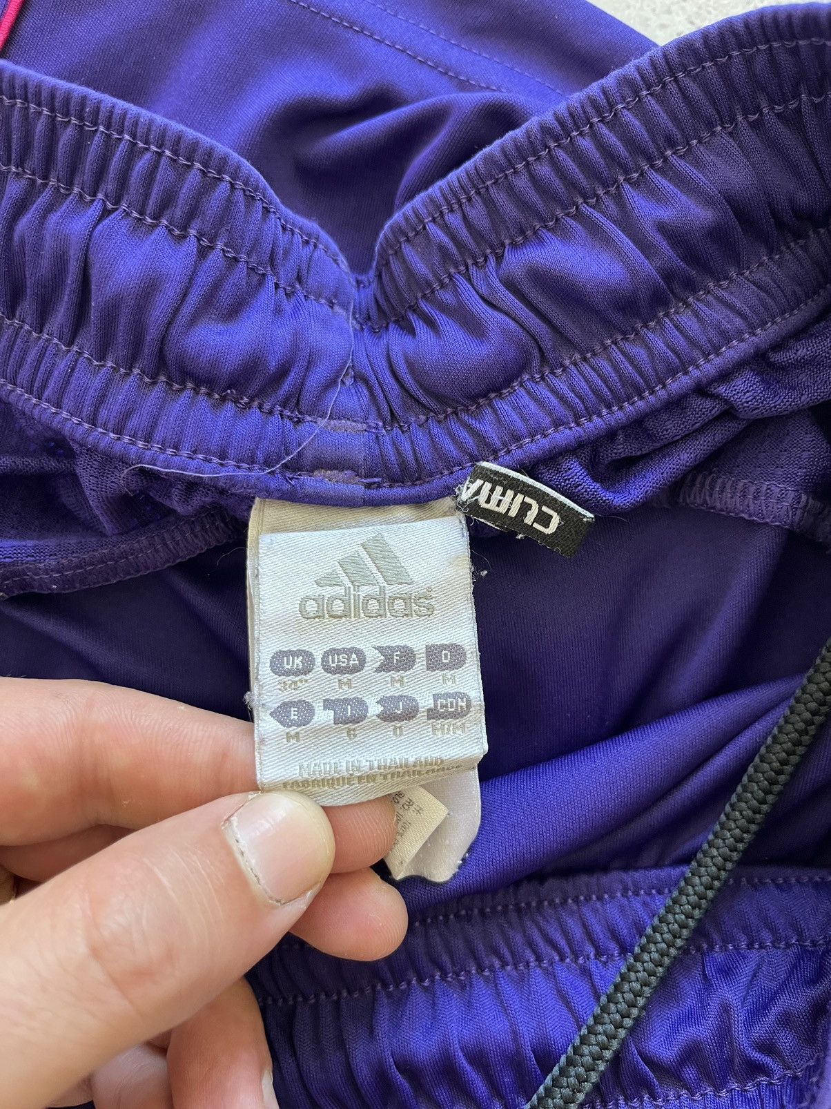 Adidas × Vintage ADIDAS BAYERN MUNICH FC 2010/2011 AWAY SHORT,GOALKEEPERS Size US 32 / EU 48 - 6 Thumbnail