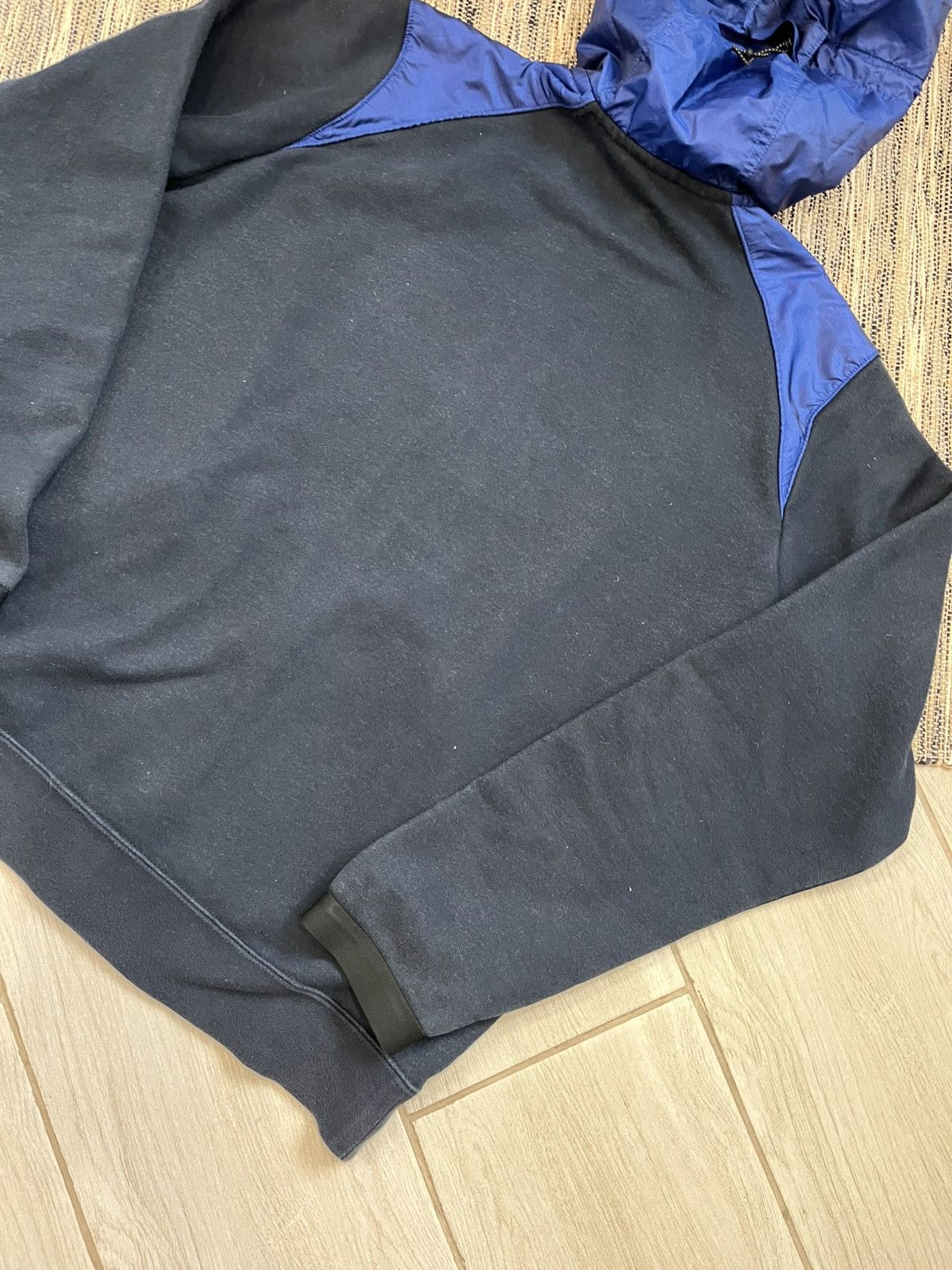 Nike × Vintage Vintage Nike zip Hoodie navy faded nylon hood minimalistic Size US L / EU 52-54 / 3 - 15 Thumbnail