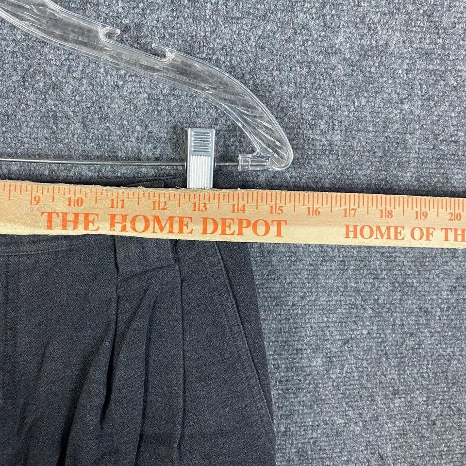 Eddie Bauer Eddie Bauer Cargo Pants Women's Size 8 Cotton Gray High Rise Size 30" / US 8 / IT 44 - 3 Thumbnail