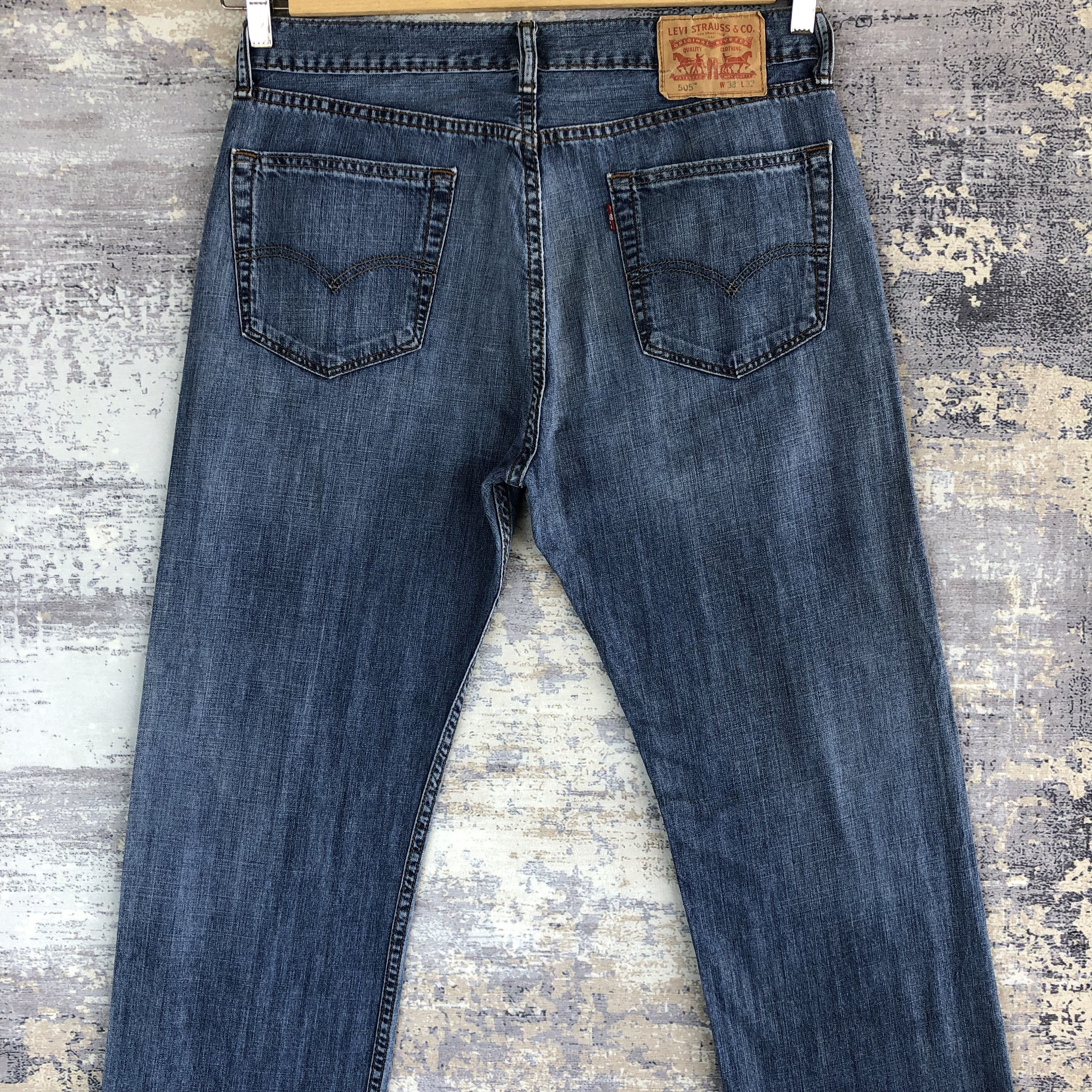 Levi's Vintage Levis Faded 505 Jeans Levi's Light Wash Denim Size US 32 / EU 48 - 4 Thumbnail