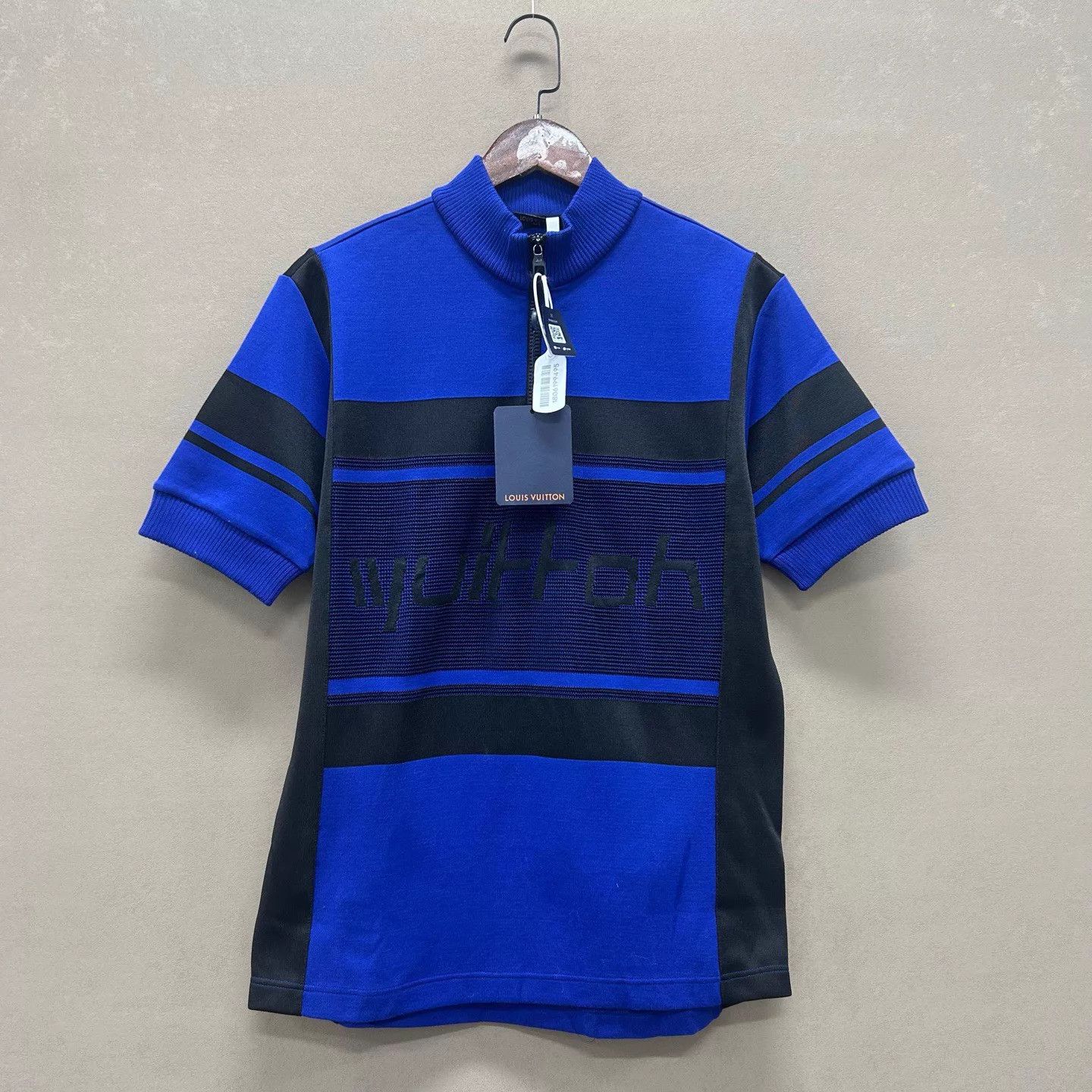 Louis Vuitton Louis Vuitton navy blue embroidered knit polo shirt M Size M / US 6-8 / IT 42-44 - 1 Thumbnail