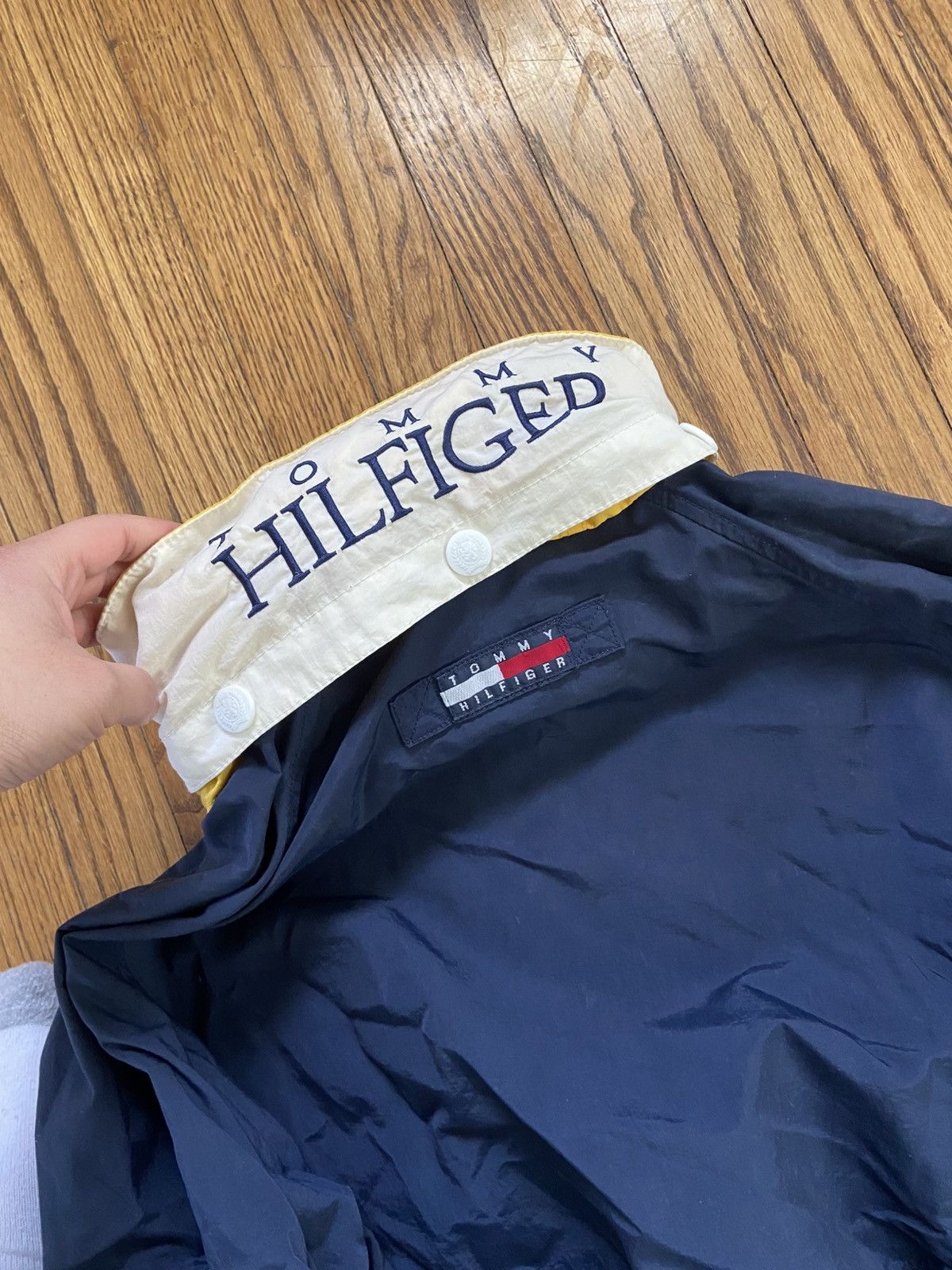 Tommy Hilfiger Vintage tommy hilfiger jacket Size US XL / EU 56 / 4 - 4 Thumbnail