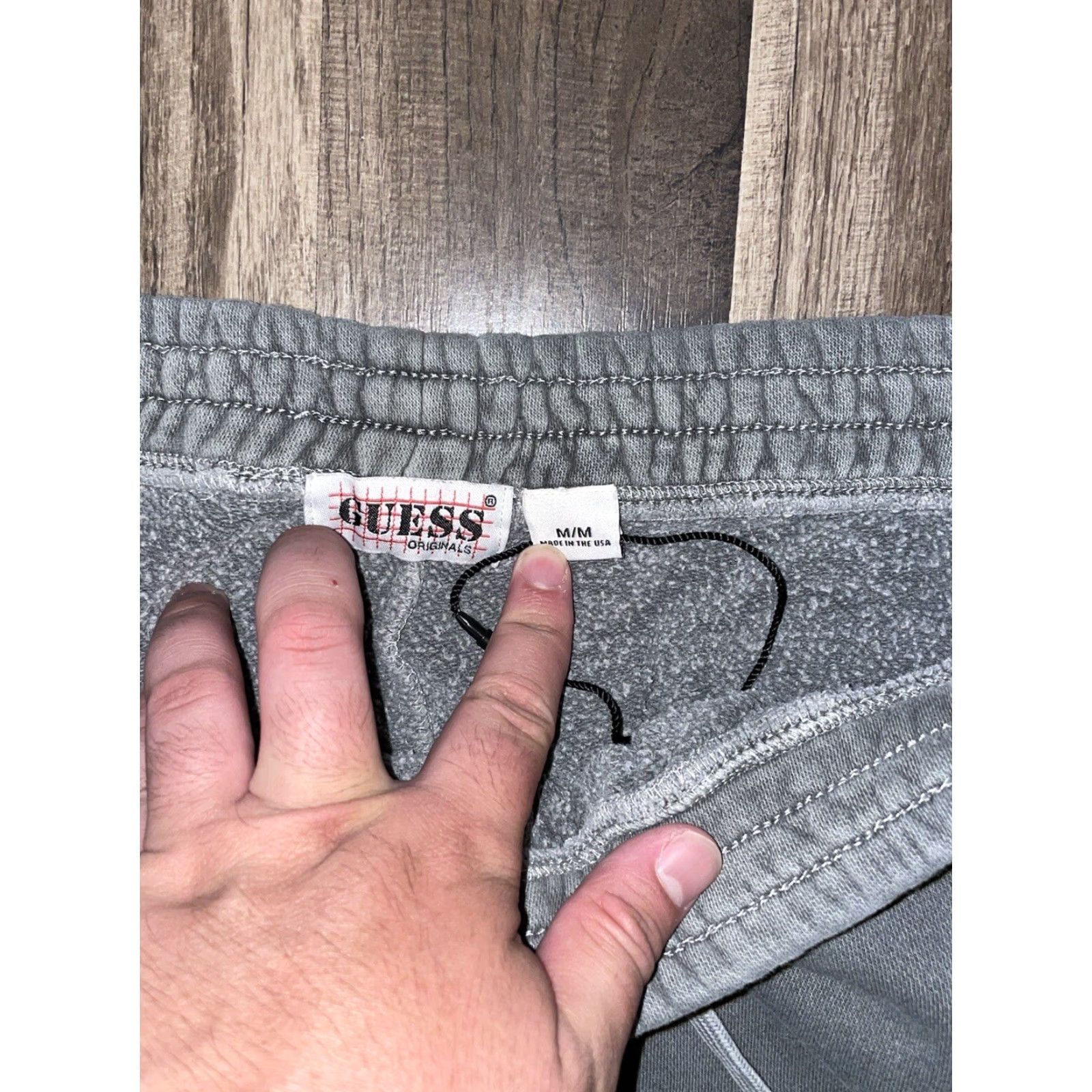 Guess GUESS Sweatpants Grey Medium Men Regular Activewear M Gray Pants Size US 31 - 3 Thumbnail