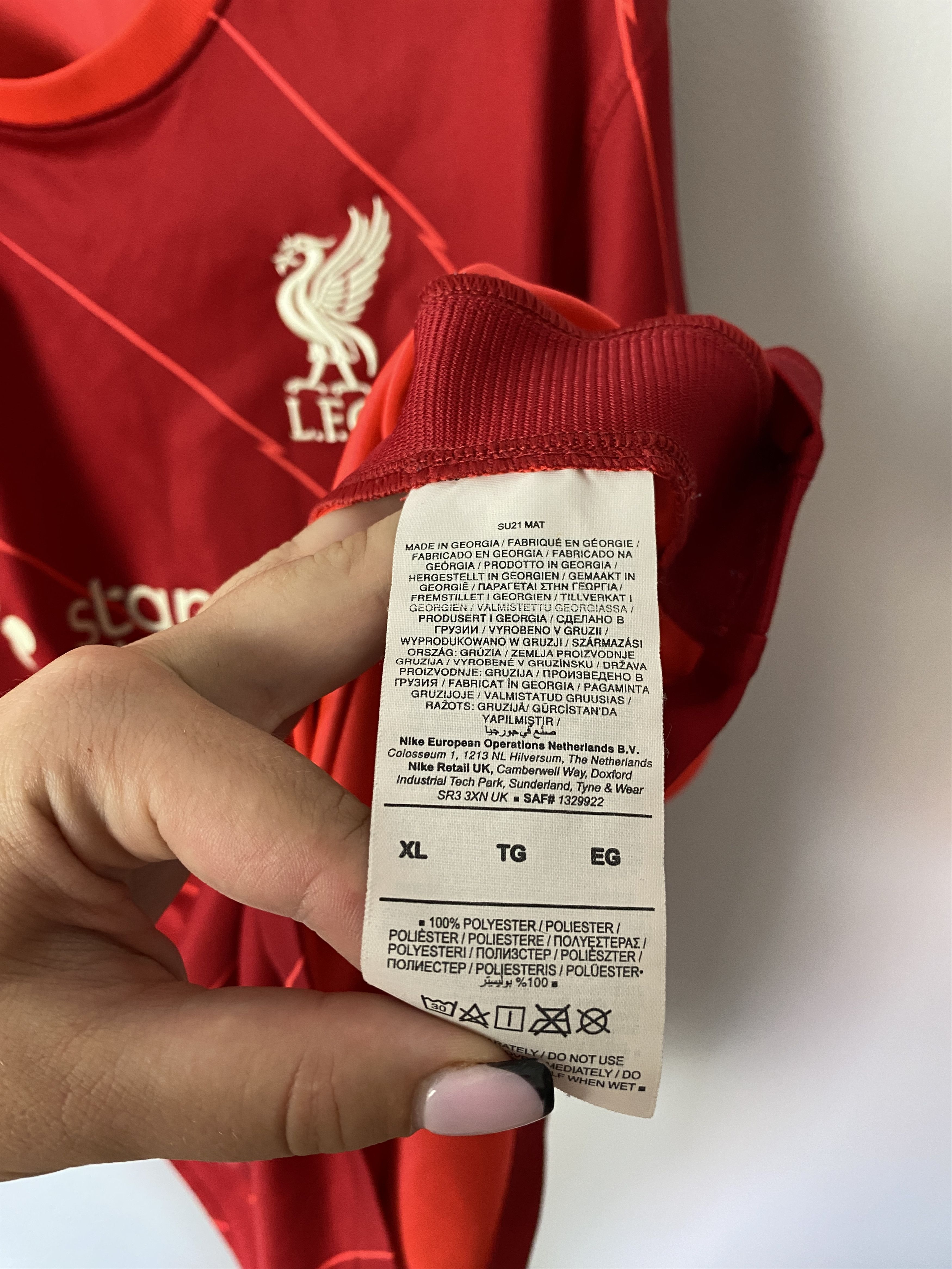 Nike Nike Liverpool Football Jersey 2021 - 2022 jersey blokecore Size US XL / EU 56 / 4 - 5 Thumbnail