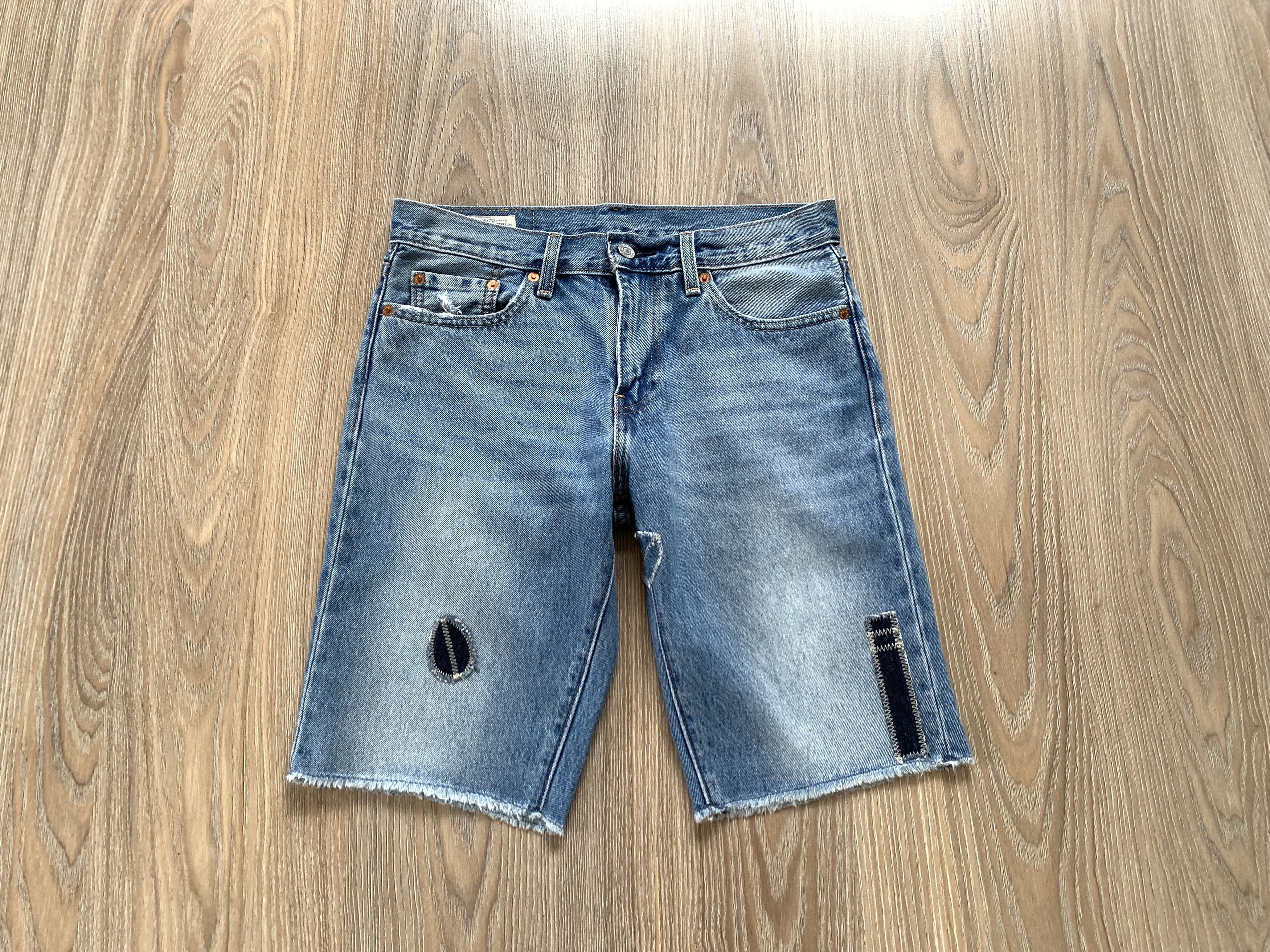 Denime Levis Premium 405 Patch Light Blue Denim Shorts Size US 29 - 1 Thumbnail