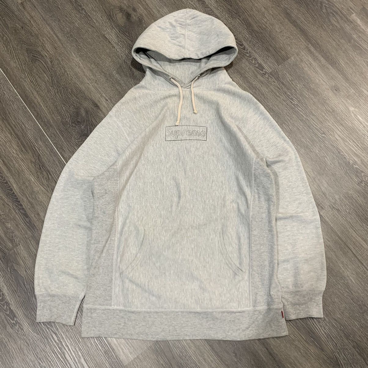 Kaws × Supreme SS11 Supreme Kaws Chalk Box Logo Hoodie Grey Size US XL / EU 56 / 4 - 1 Thumbnail