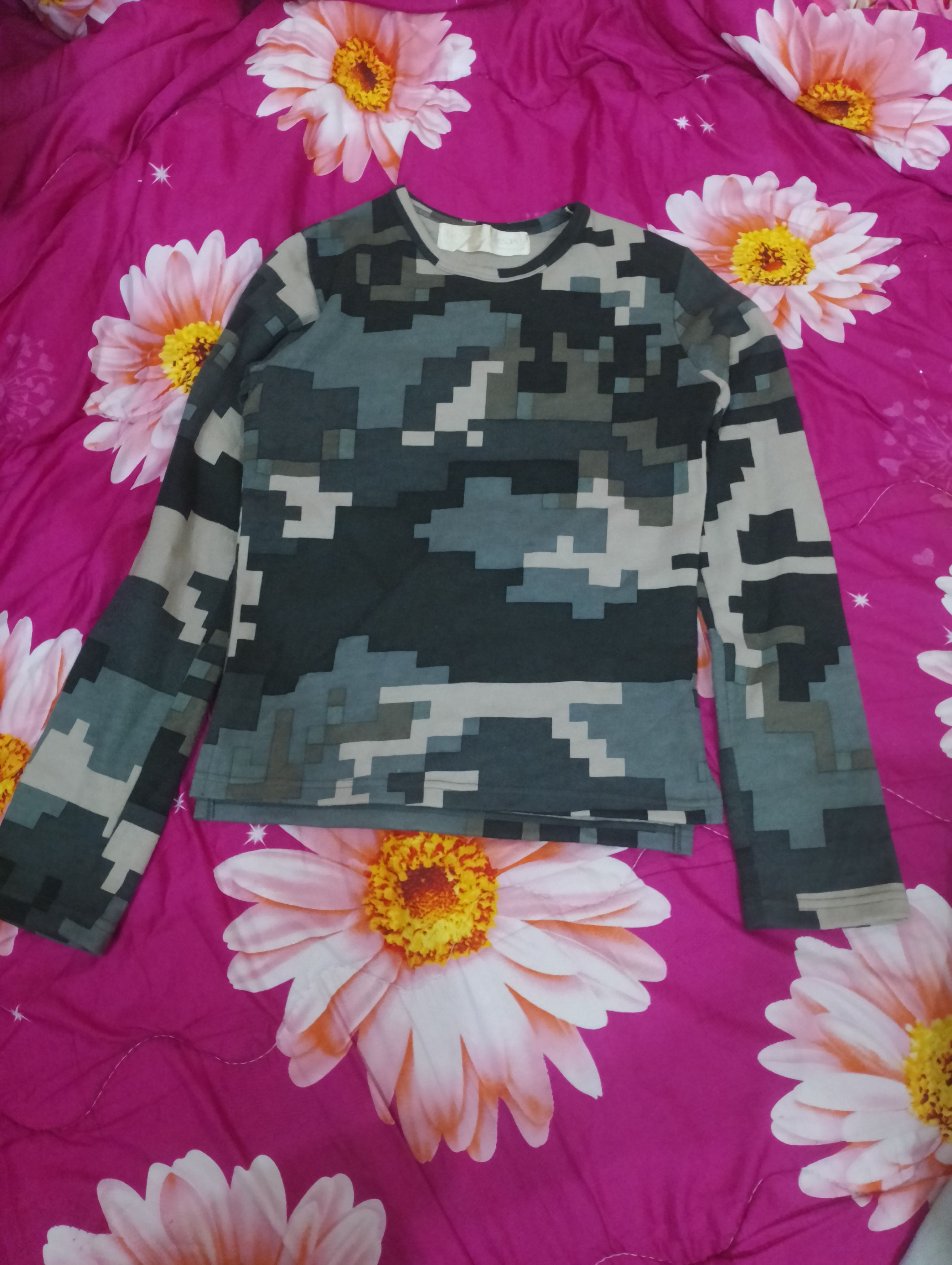 Beauty Beast BEAUTY & BEAST DIGITAL CAMO WOOL SHIRT Y2K PUNK Size US M / EU 48-50 / 2 - 1 Thumbnail