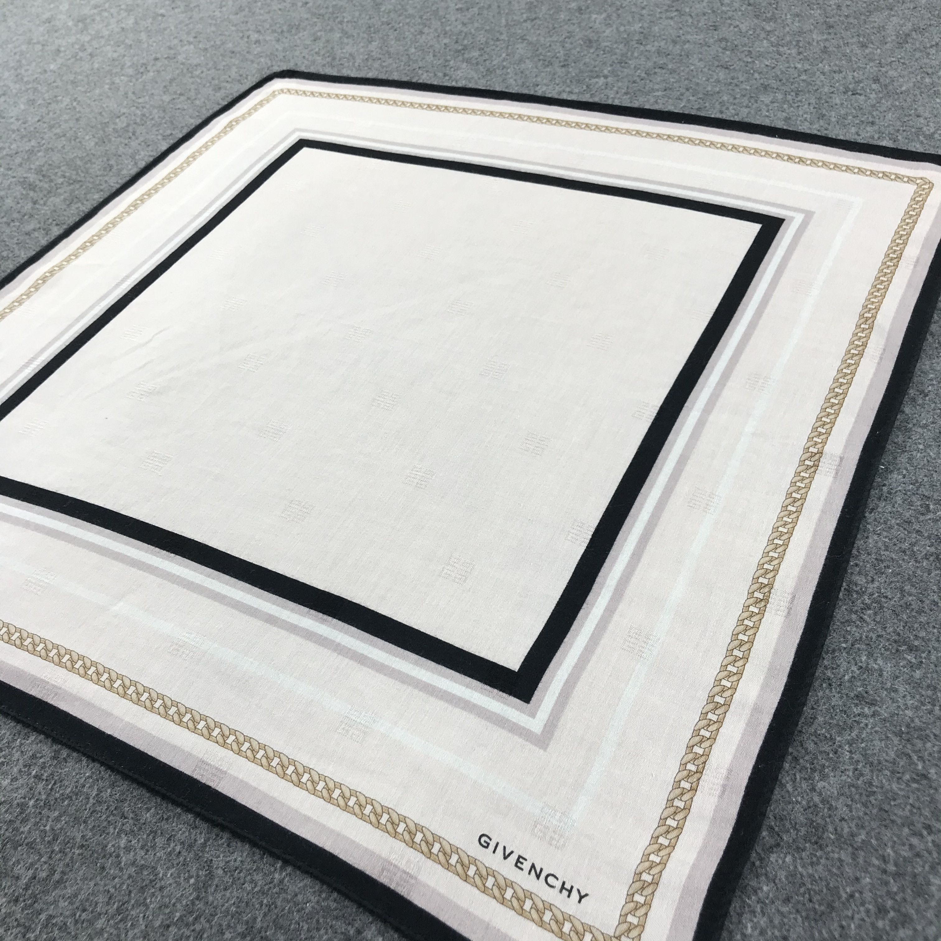 Givenchy Givenchy Handkerchief Neckerchief Bandana H130 Size ONE SIZE - 5 Thumbnail