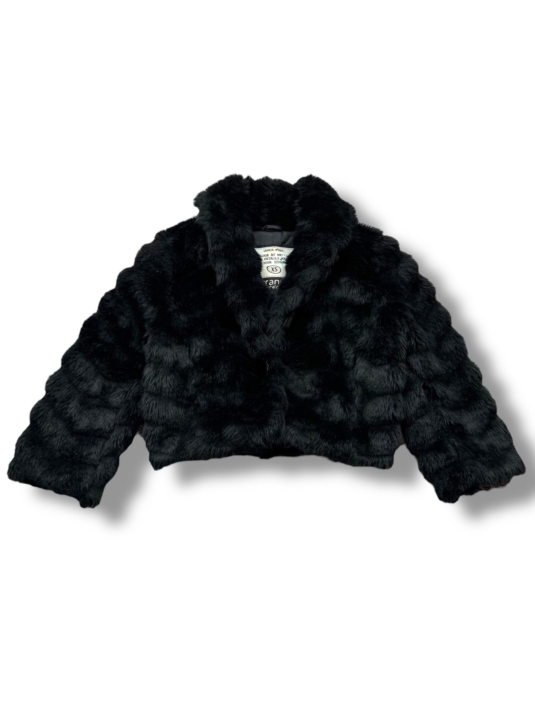 Japanese Brand Y2K Cropped Faux Fur Jacket(V159) Size XS / US 0-2 / IT 36-38 - 1 Thumbnail
