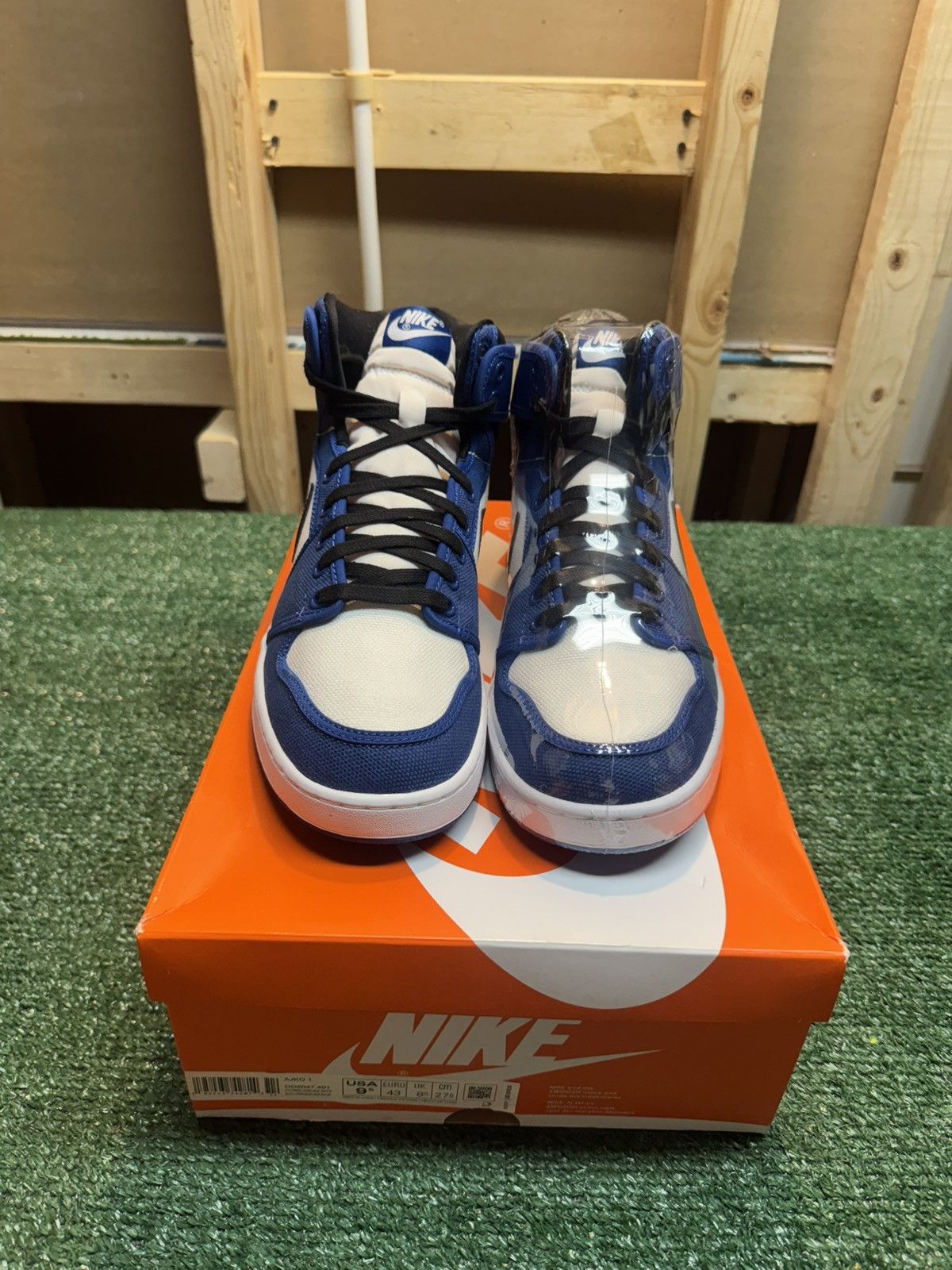 Nike Jordan Retro 1 AJKO Storm Blue Size 9.5 Size US 9.5 / EU 42-43 - 6 Thumbnail