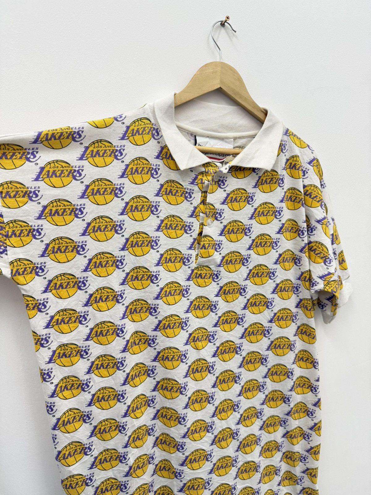 NBA Vintage NBA Lakers Fullprint Logo Polo Tee Size US XXL / EU 58 / 5 - 6 Thumbnail