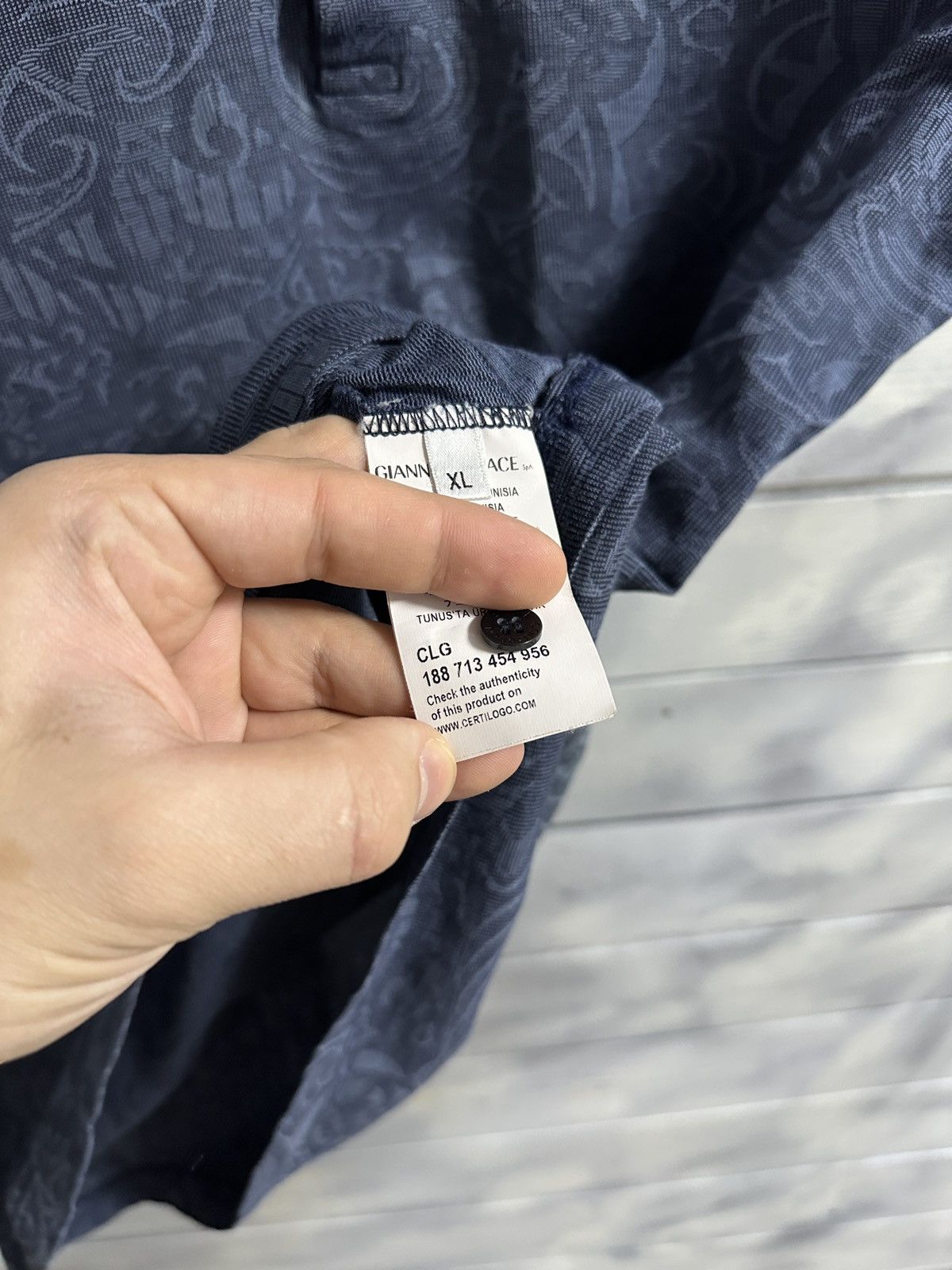 Versace Rare Luxury Polo Versace Monogram full Print Size US L / EU 52-54 / 3 - 9 Thumbnail