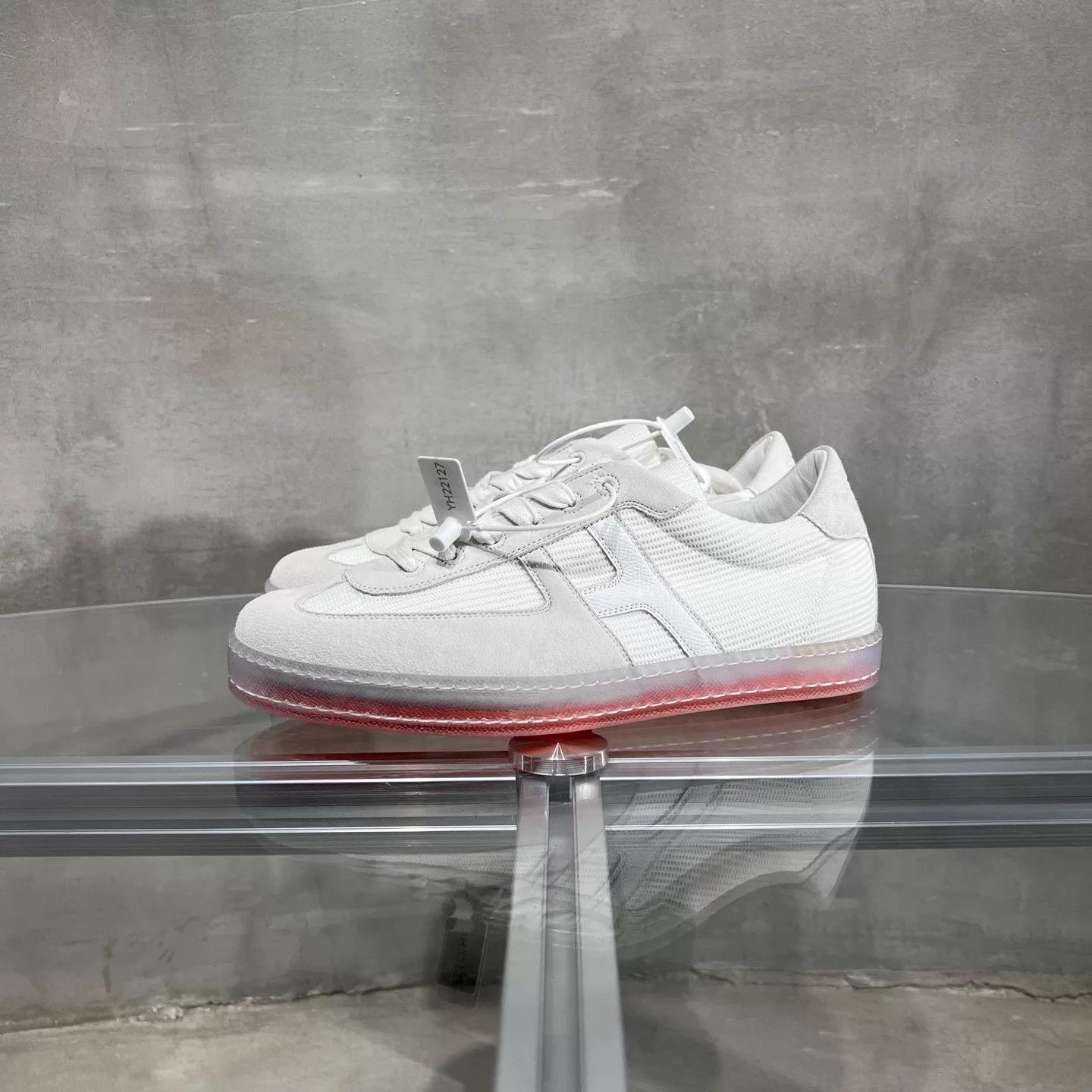 Hermes HERMES Boomerang White Decon Sneaker 40.5 New in Box Size US 7.5 / EU 40-41 - 3 Thumbnail