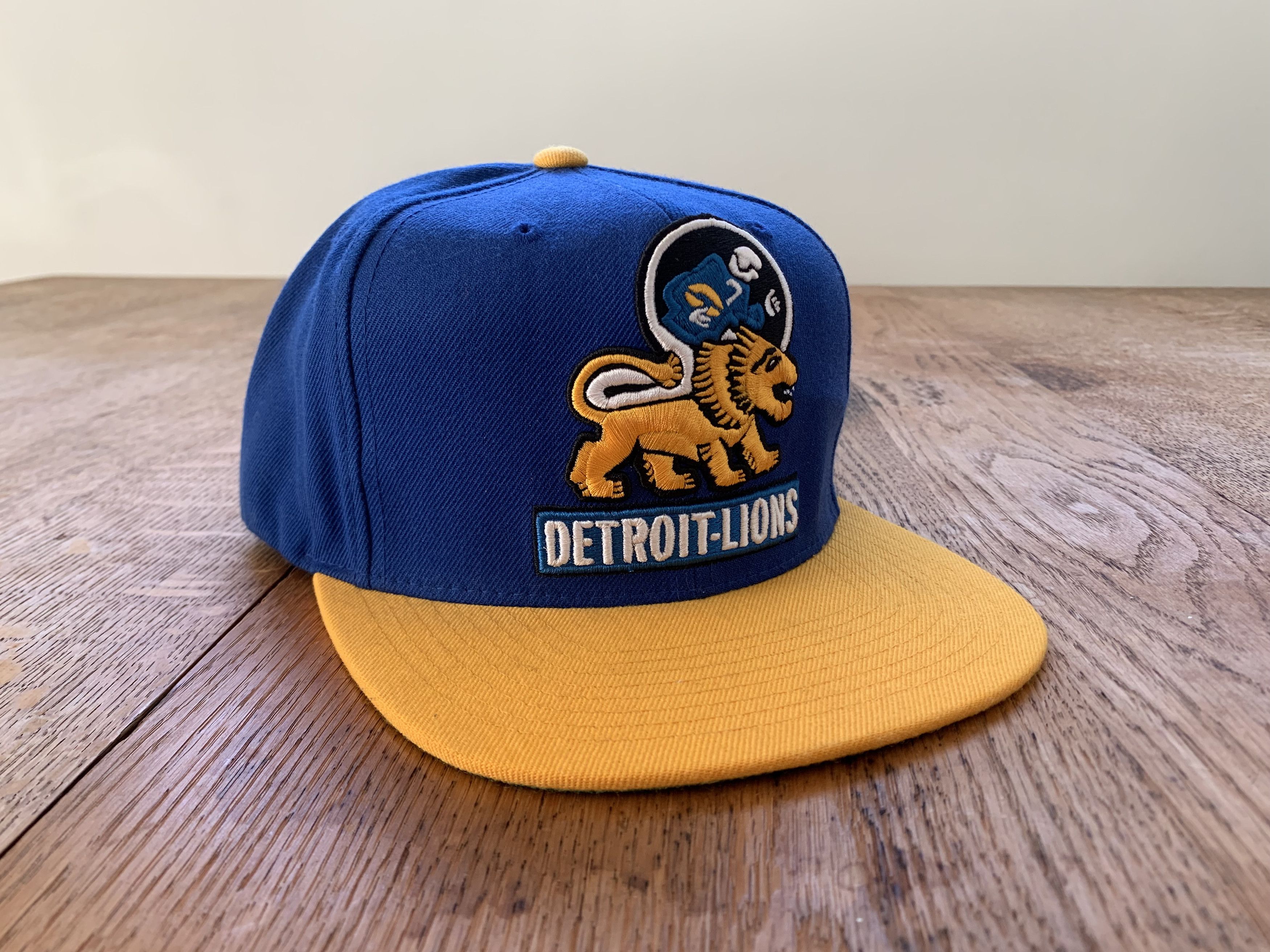 Mitchell & Ness Detroit Lions Retro Snapback Size ONE SIZE - 1 Thumbnail