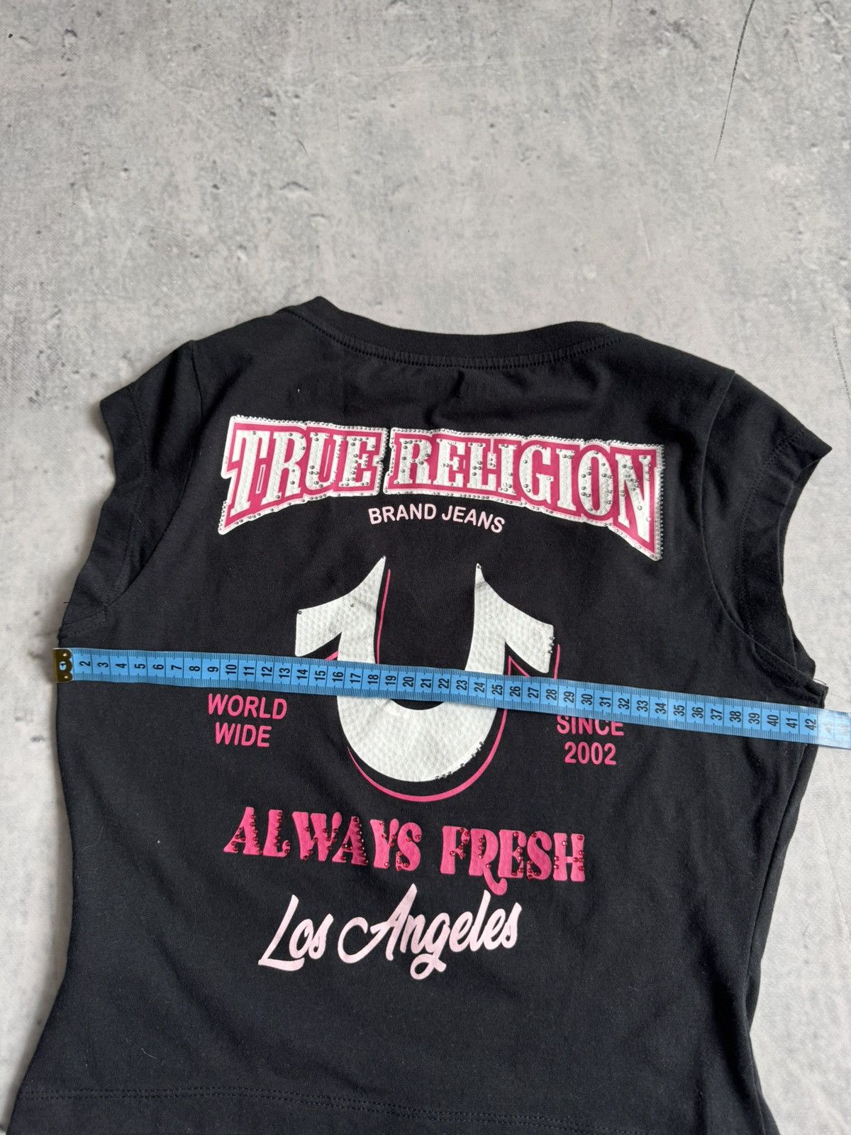 True Religion Vintage True Religion Y2K retro big logo tee wmns Size M / US 6-8 / IT 42-44 - 11 Thumbnail