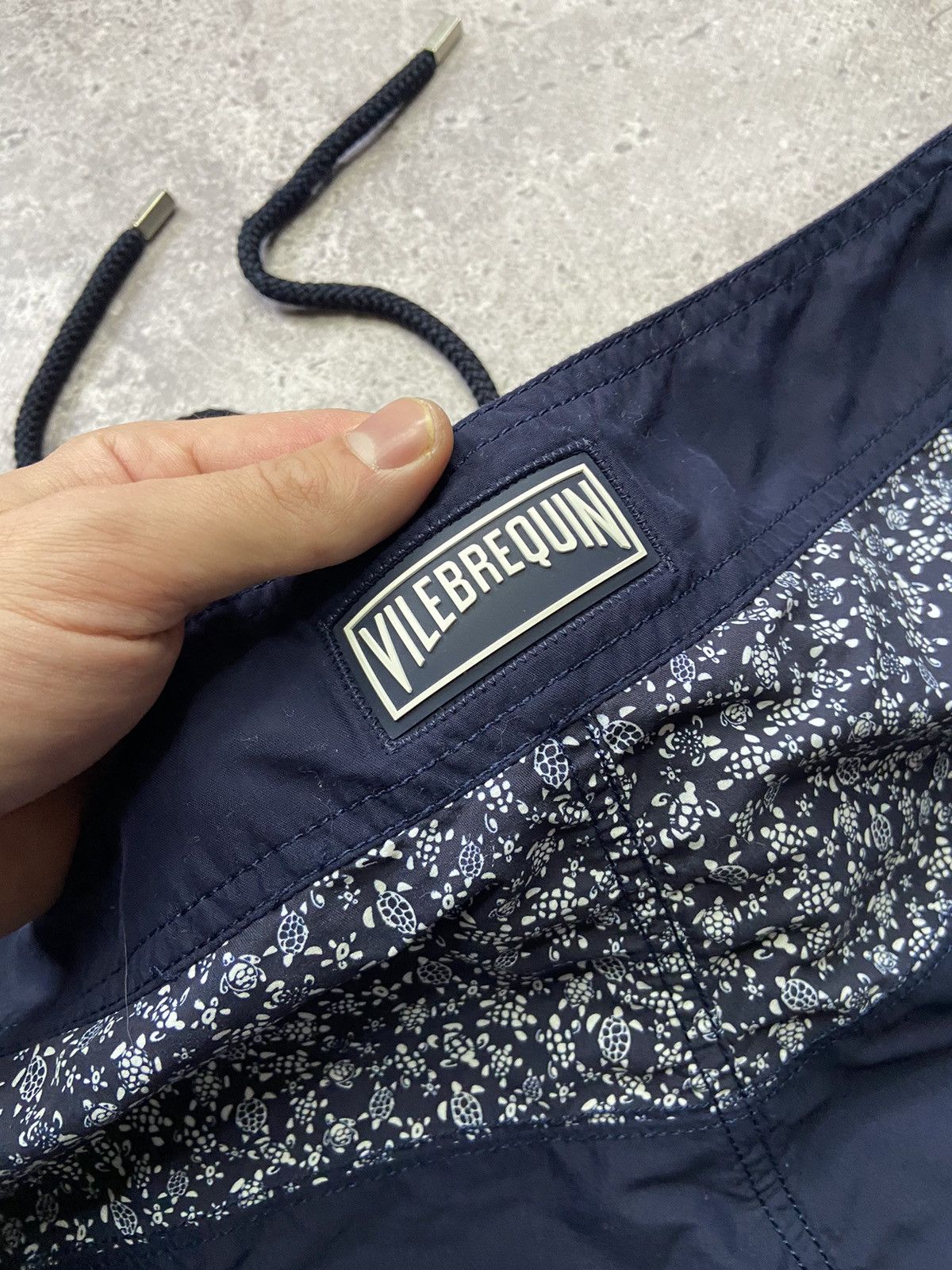 Vilebrequin Vilebrequin Turtles Swim Shorts Size US 38 / EU 54 - 3 Thumbnail