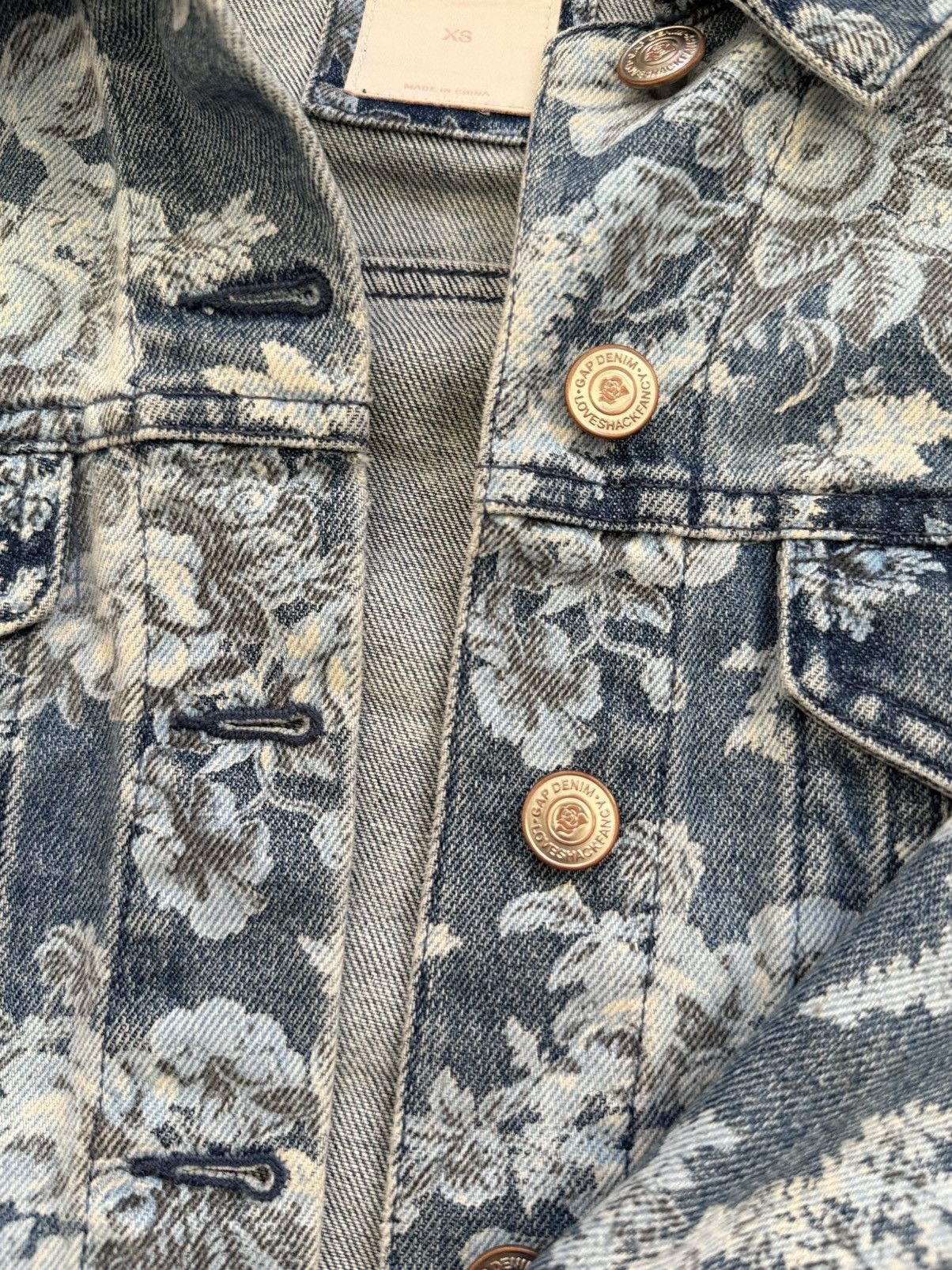 LoveShackFancy GAP Denim Floral Jacket SIZE XS Size XS / US 0-2 / IT 36-38 - 3 Thumbnail