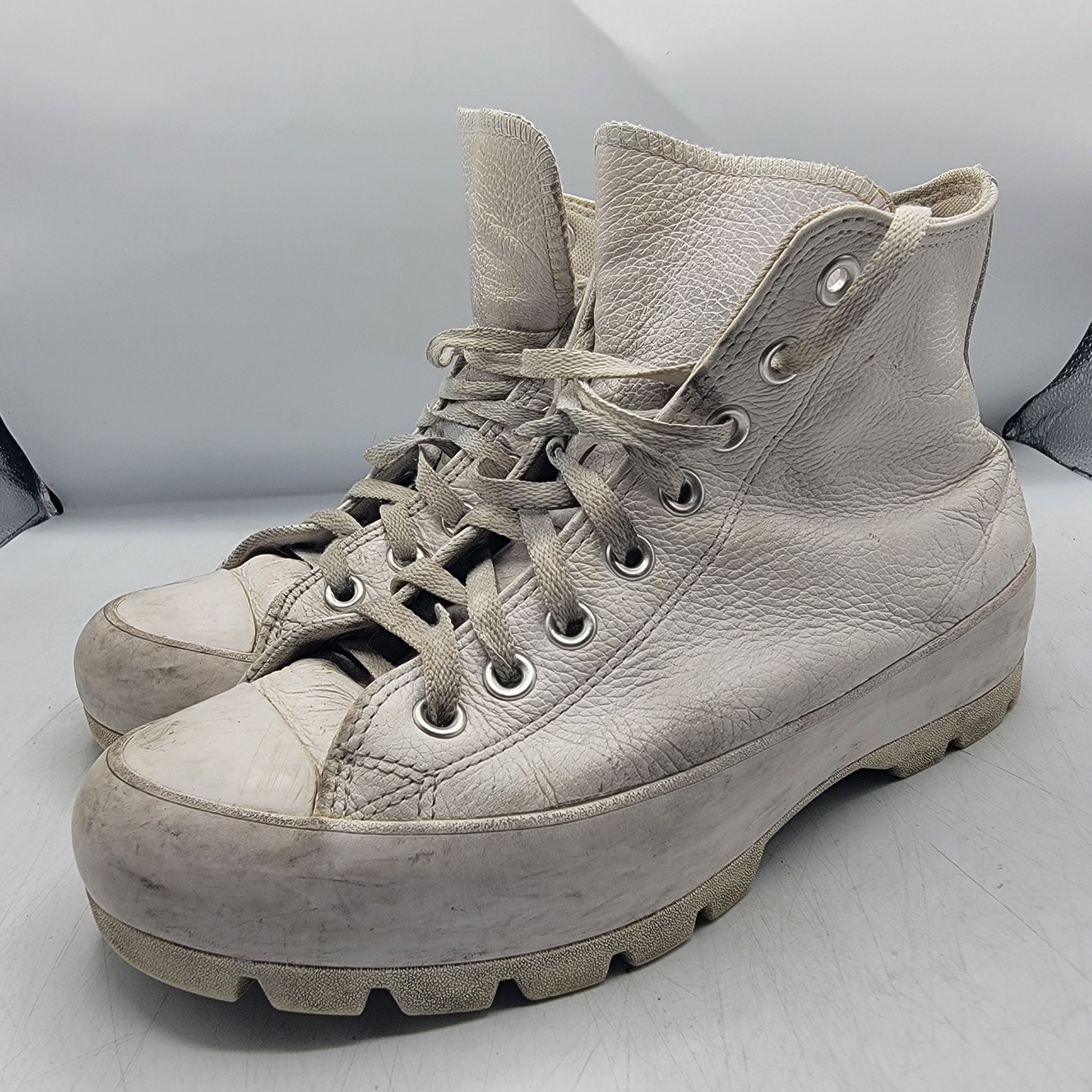 Converse Converse Chuck Taylor All Star Womens 9 Triple White Hi Lugg Size US 9 / IT 39 - 3 Thumbnail