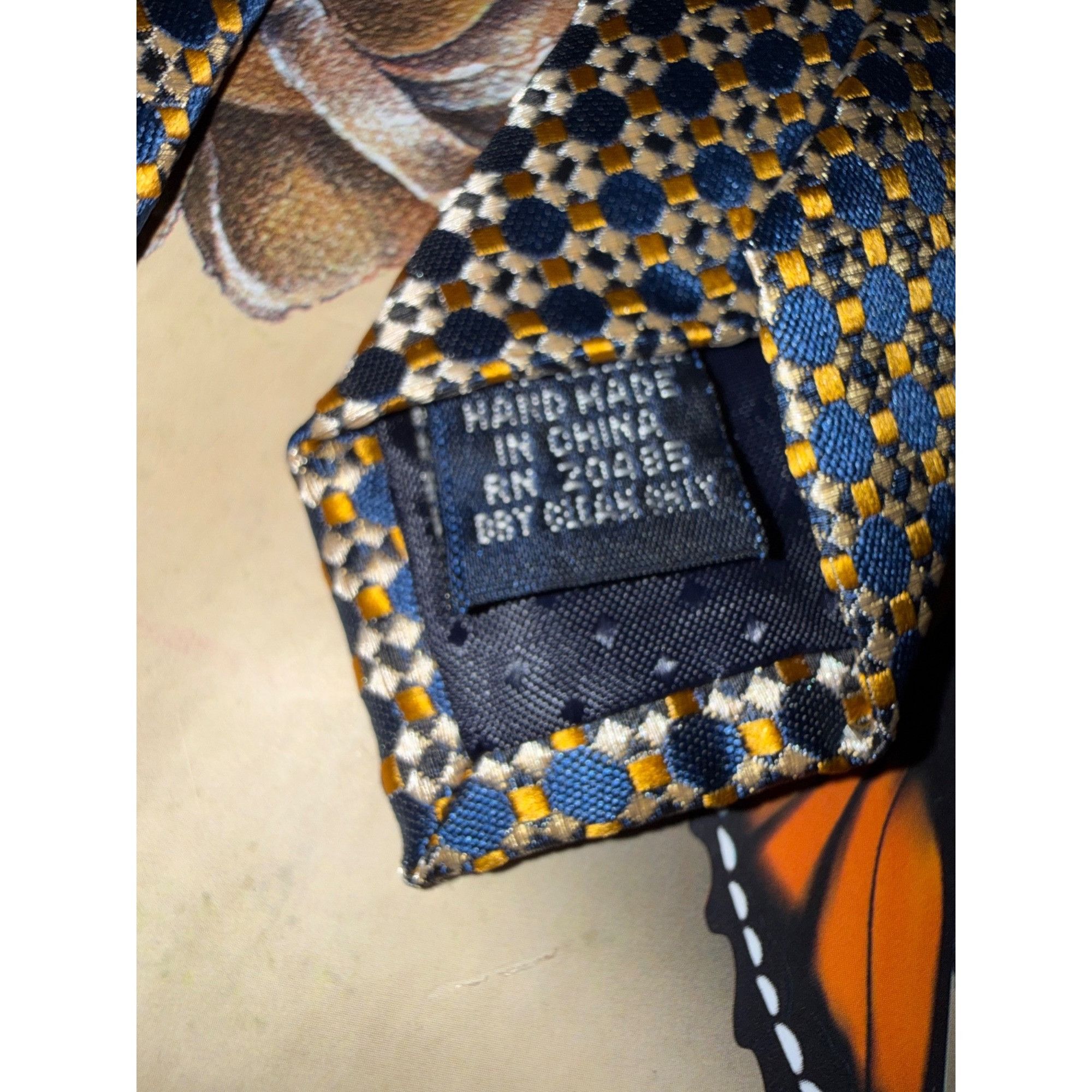 Pierre Cardin Pierre Cardin Geometric Pattern Silk Tie In Navy & Gold Size ONE SIZE - 3 Thumbnail