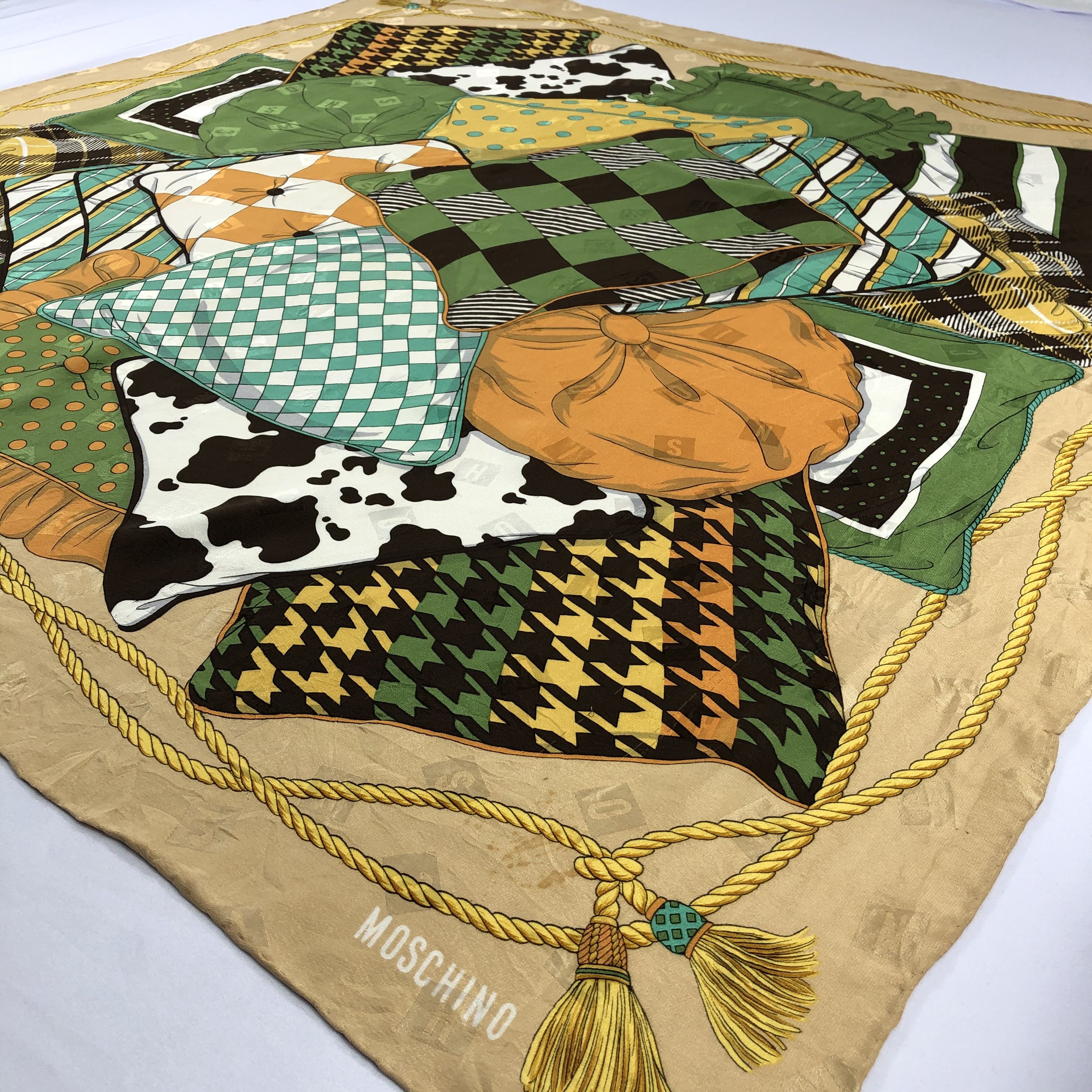 Vintage Vintage Moschino Silk Scarf Size ONE SIZE - 3 Thumbnail