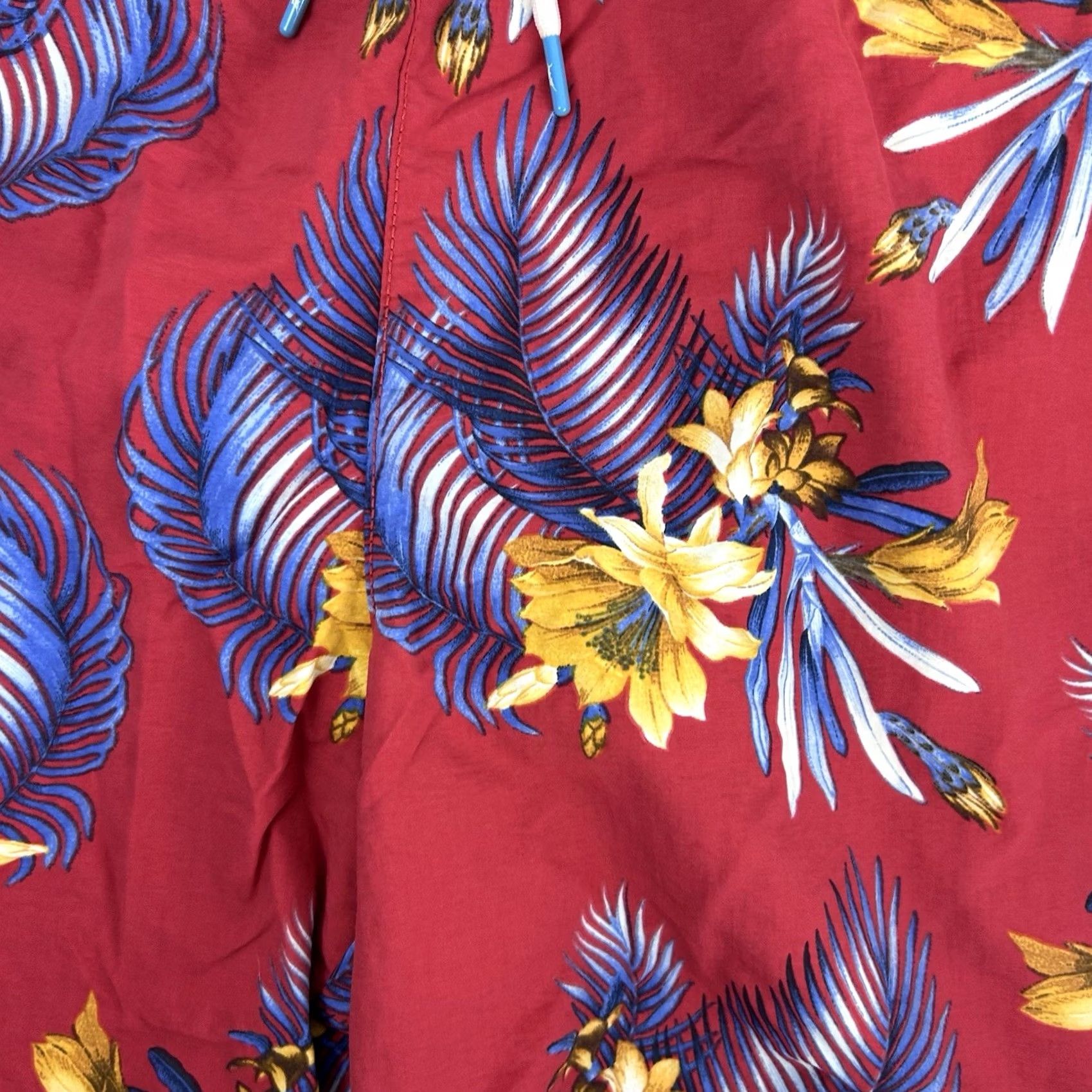 Tommy Bahama Tommy Bahama Mens Shorts XXL Red Swim Trunks Nylon Floral Hawaiian Lined Size US 39 - 4 Thumbnail