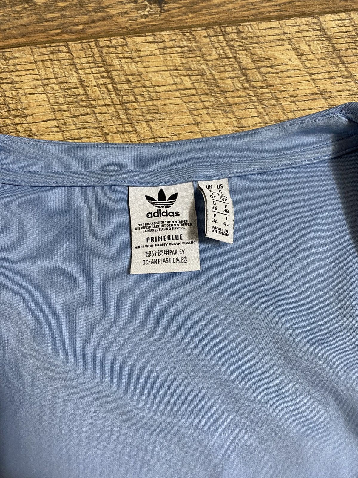 Adidas Rare Adidas Avant Garde Blue Long Sleeve Crop Top Y2K S Size S / US 4 / IT 40 - 2 Thumbnail