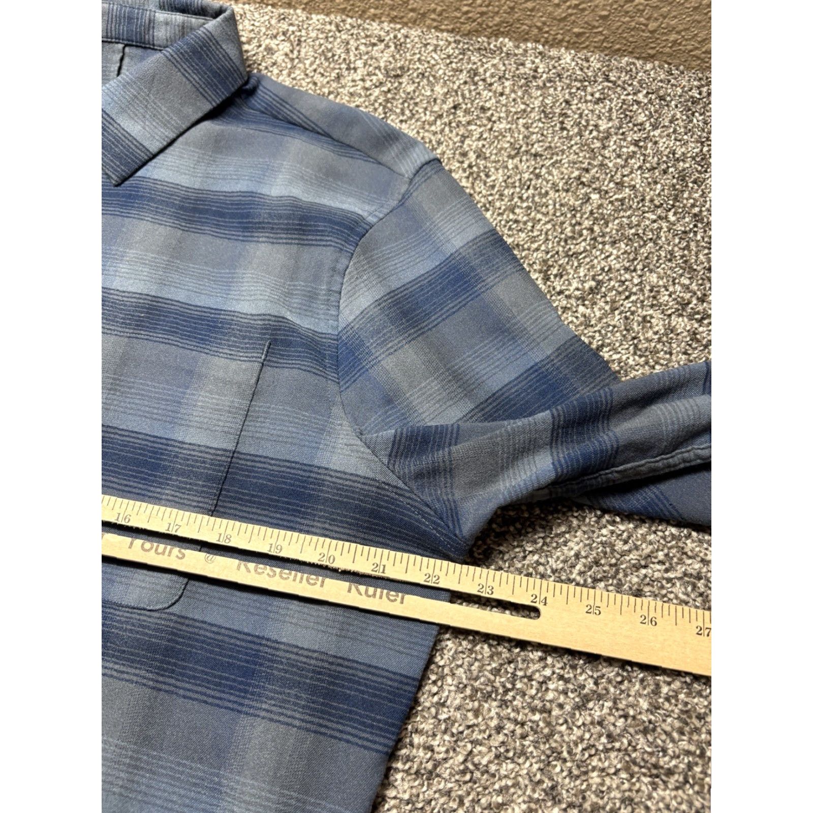Lululemon Lululemon Shirt Mens Large Blue Plaid Button-Up Flannel Knit Soft Easy Care Pocket Casual Business Workwear All Seasons Size US L / EU 52-54 / 3 - 5 Thumbnail