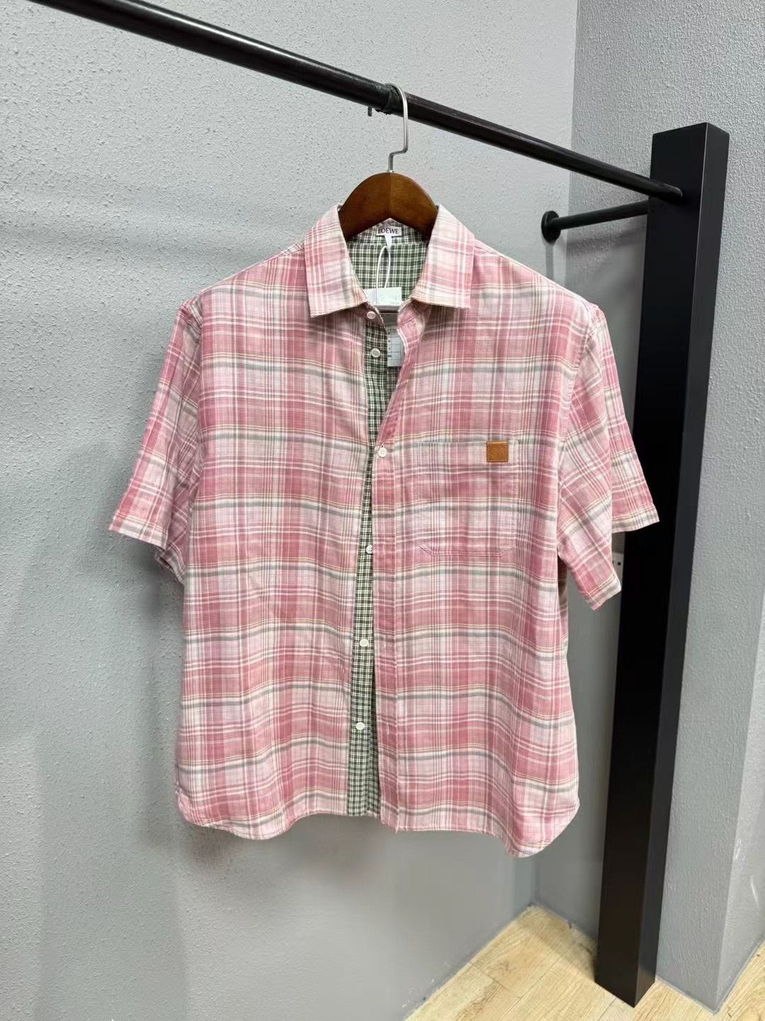 Loewe Loewe Pink Plaid Shirt Size S / US 4 / IT 40 - 1 Thumbnail