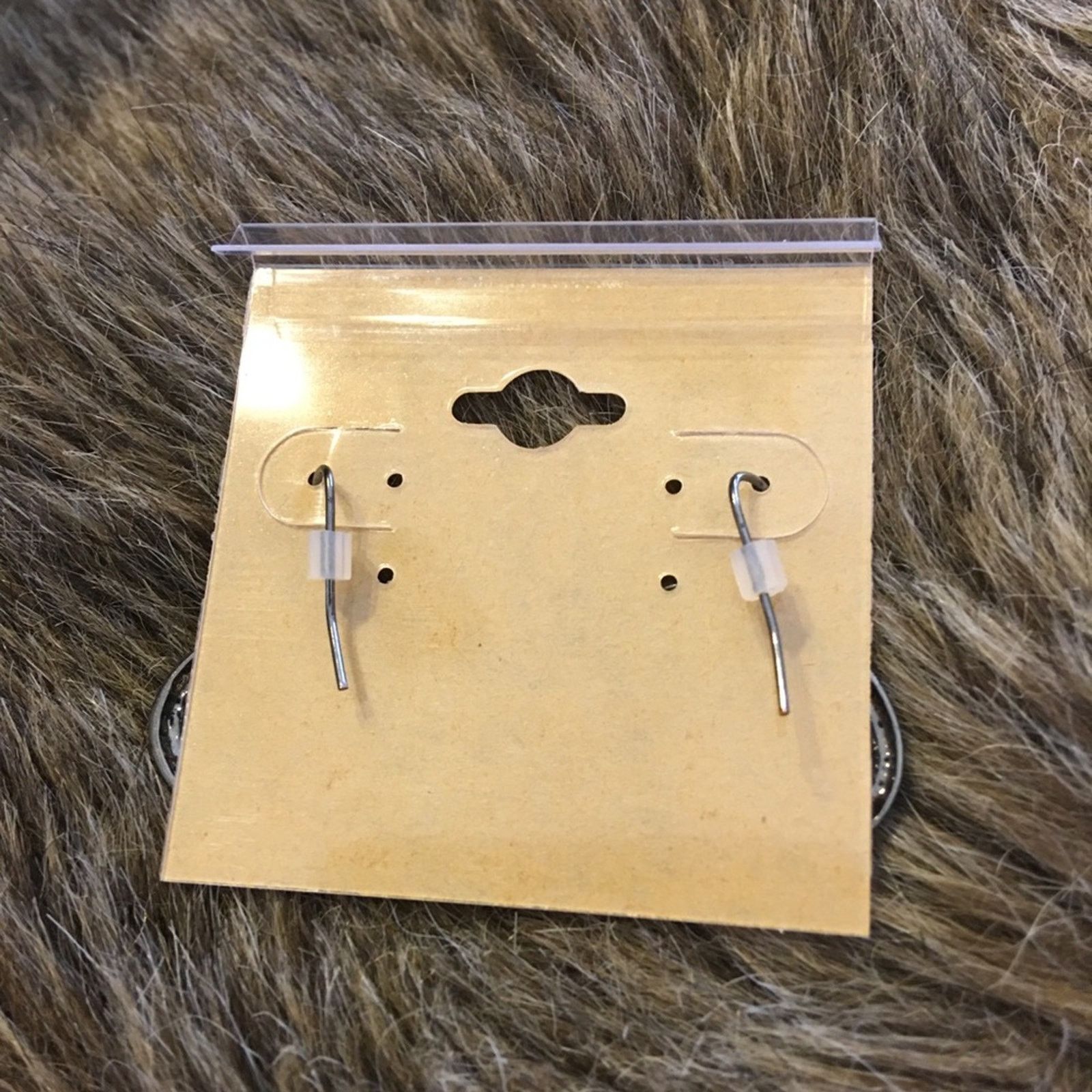 Kenneth Cole Kenneth Cole gold leaf under resin medallion set Size ONE SIZE - 14 Thumbnail