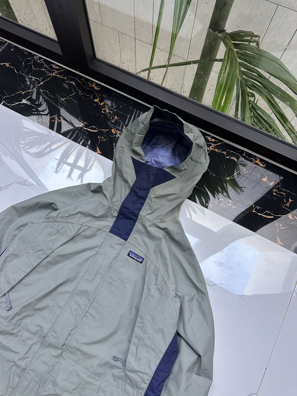 Patagonia × Vintage PATAGONIA VINTAGE BASIC LOGO WATERPROOF LIGHT JACKET Size US L / EU 52-54 / 3 - 5 Thumbnail