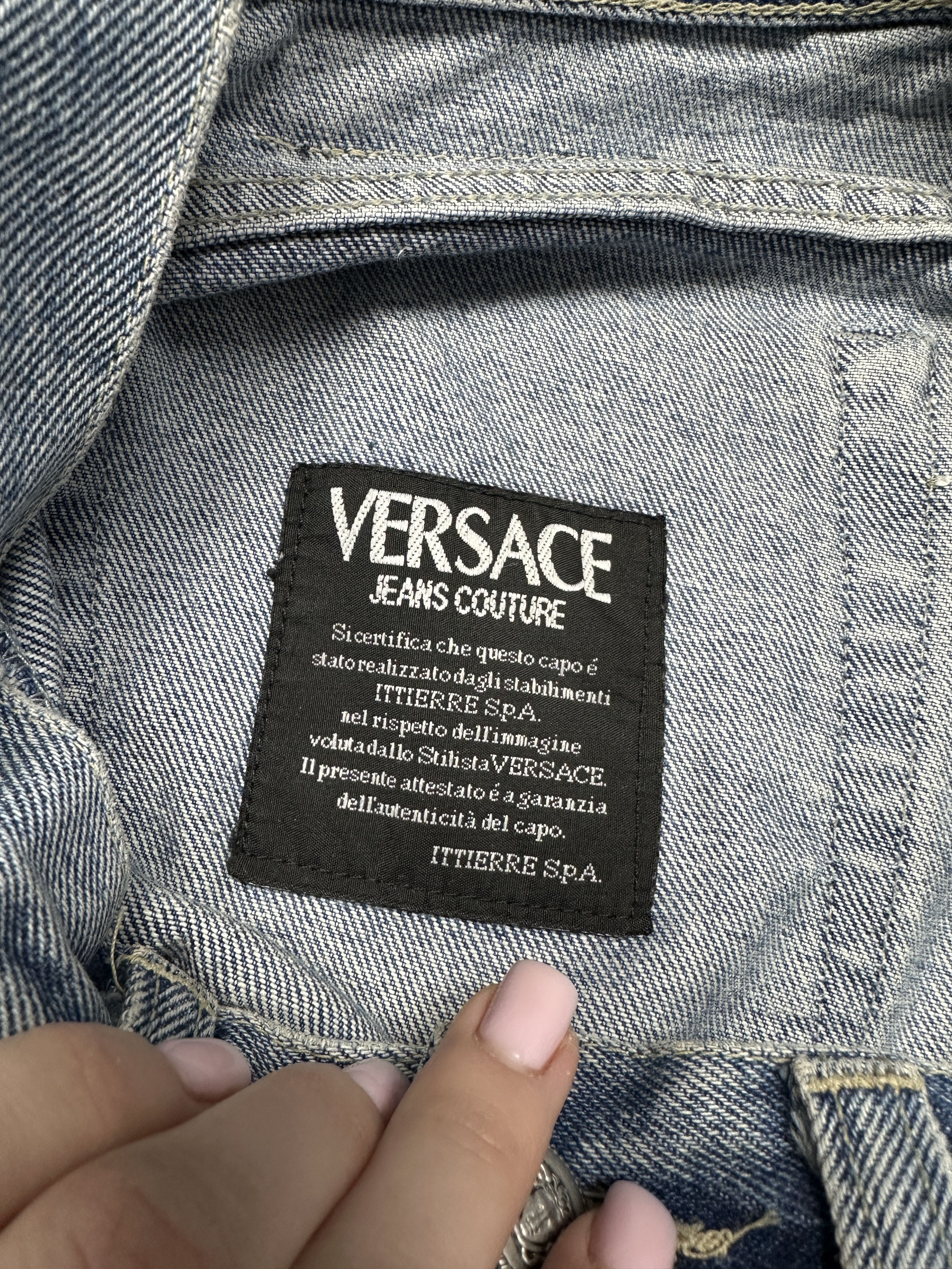 Versace Versace 90s Vintage Denim Shorts Cropped Pants Size 30" / US 8 / IT 44 - 10 Thumbnail
