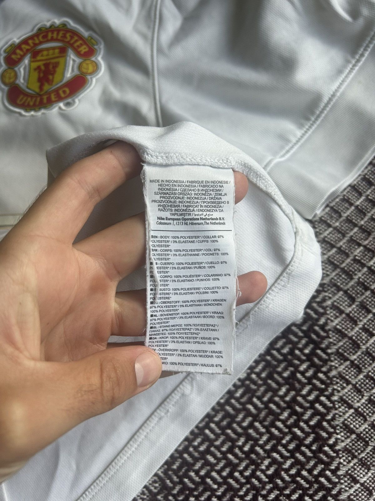 Nike Vintage Nike Manchester United Chevrolet Football Jersey S Size US S / EU 44-46 / 1 - 12 Thumbnail
