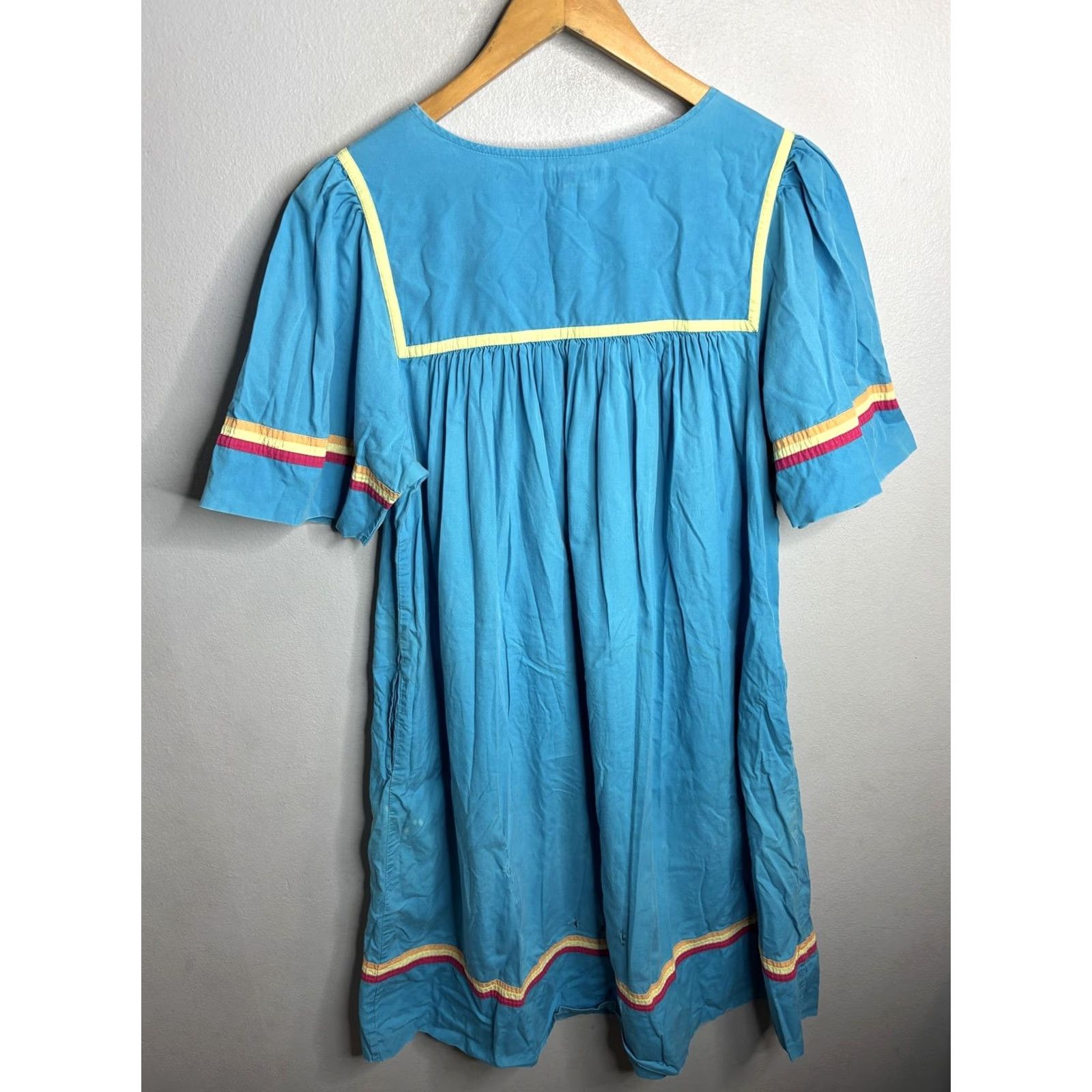 Vintage Go Softly Patio Dress Womens Small Blue Parrot Embroidered Boho Floral Pocket Cotton Size S / US 4 / IT 40 - 6 Thumbnail