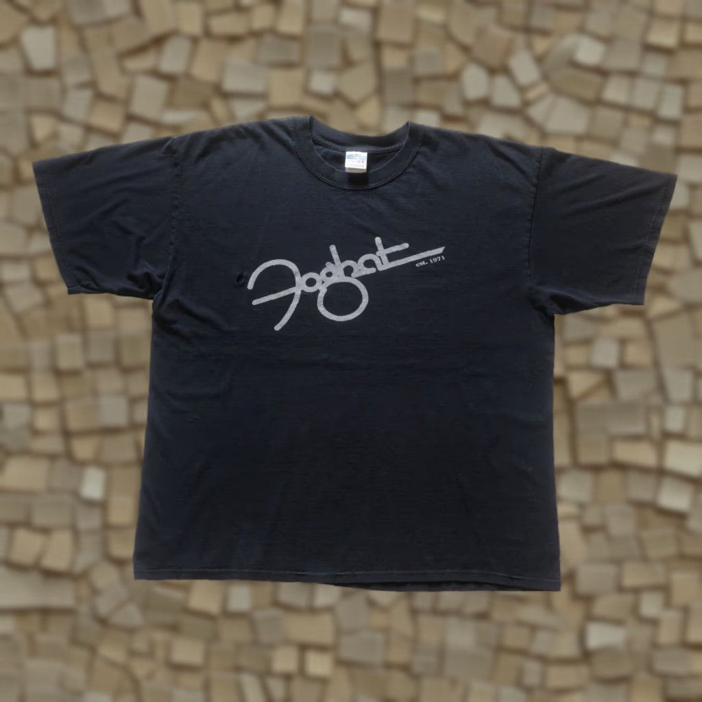 Gildan VINTAGE FOGHAT VTG Y2K 90s MUSIC IT AINT ROCK N ROLL GILDAN GRAPHIC T SHIRT Men XL Black Cotton Crew Neck Short Sleeve MSGS Size US XL / EU 56 / 4 - 1 Thumbnail
