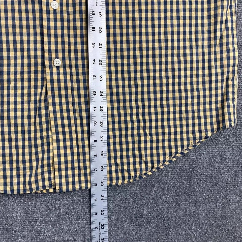 Roundtree & Yorke Roundtree & Yorke Shirt Mens Large Gingham Button Down Size US L / EU 52-54 / 3 - 6 Thumbnail