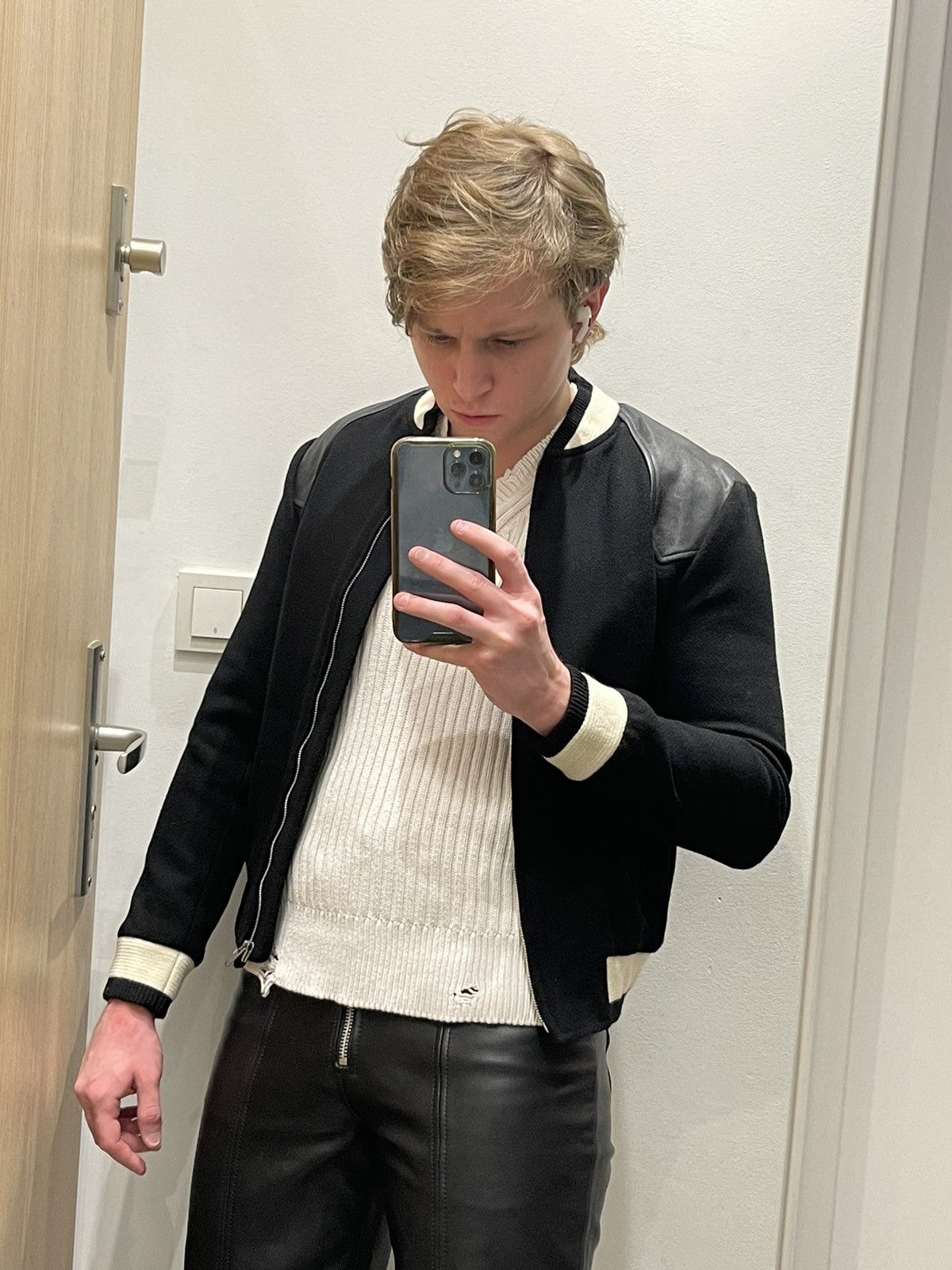 Saint Laurent Paris SS19 Saint Laurent Two Tone Black Wool Teddy Bomber Jacket Size US S / EU 44-46 / 1 - 3 Thumbnail